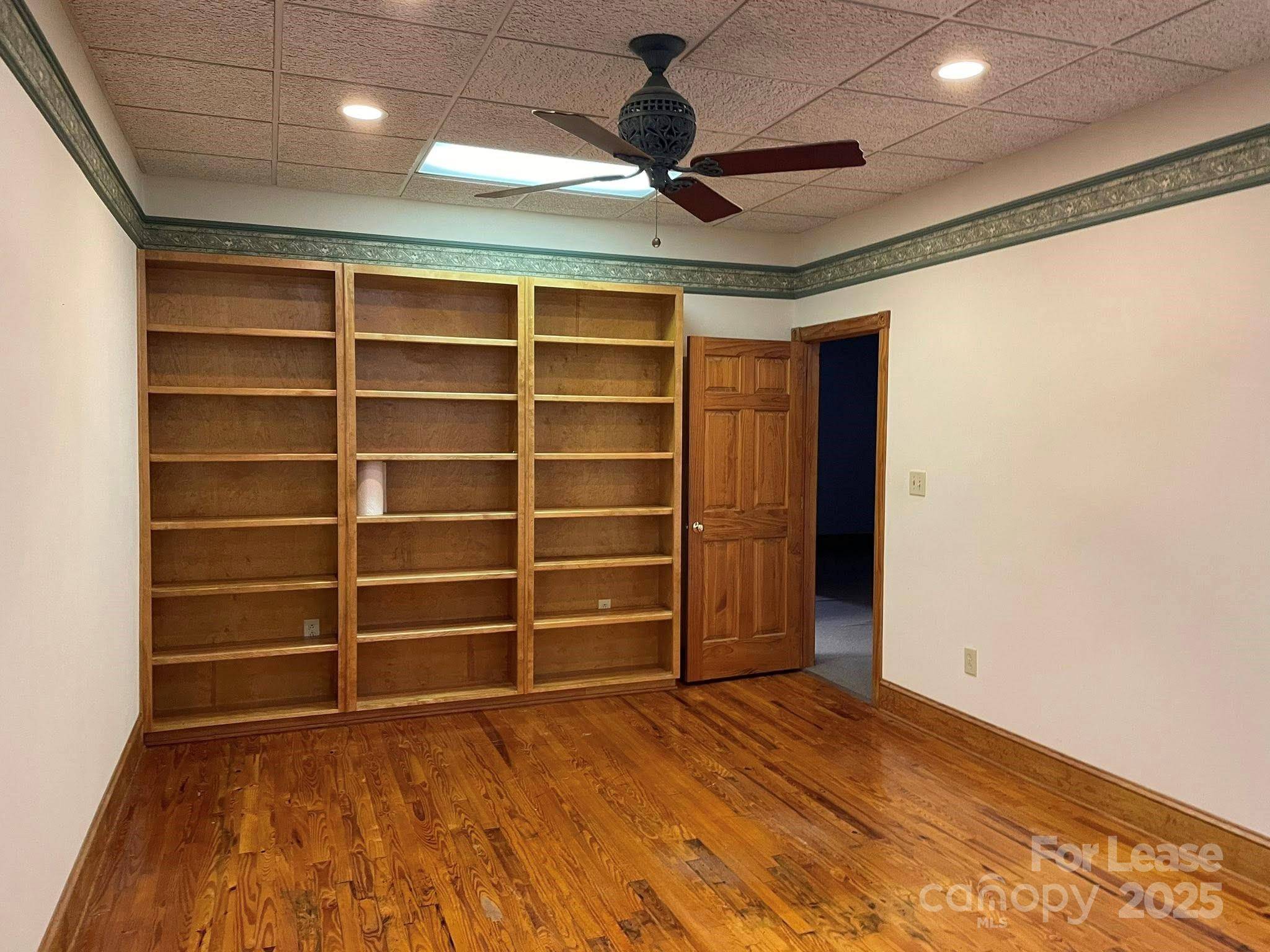 213 W main AVE, Gastonia, NC 28052
