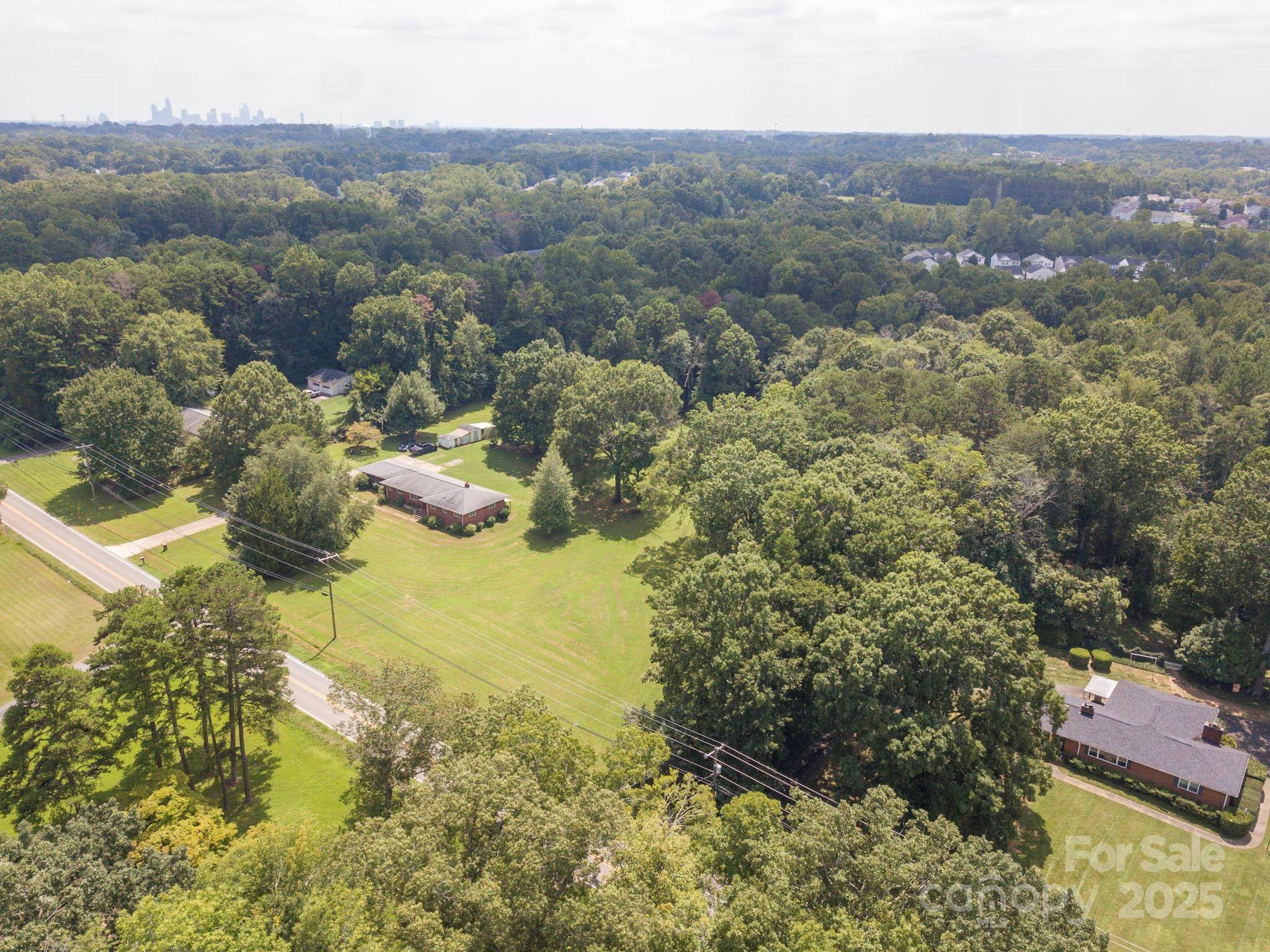 6545 Pleasant Grove RD, Charlotte, NC 28216