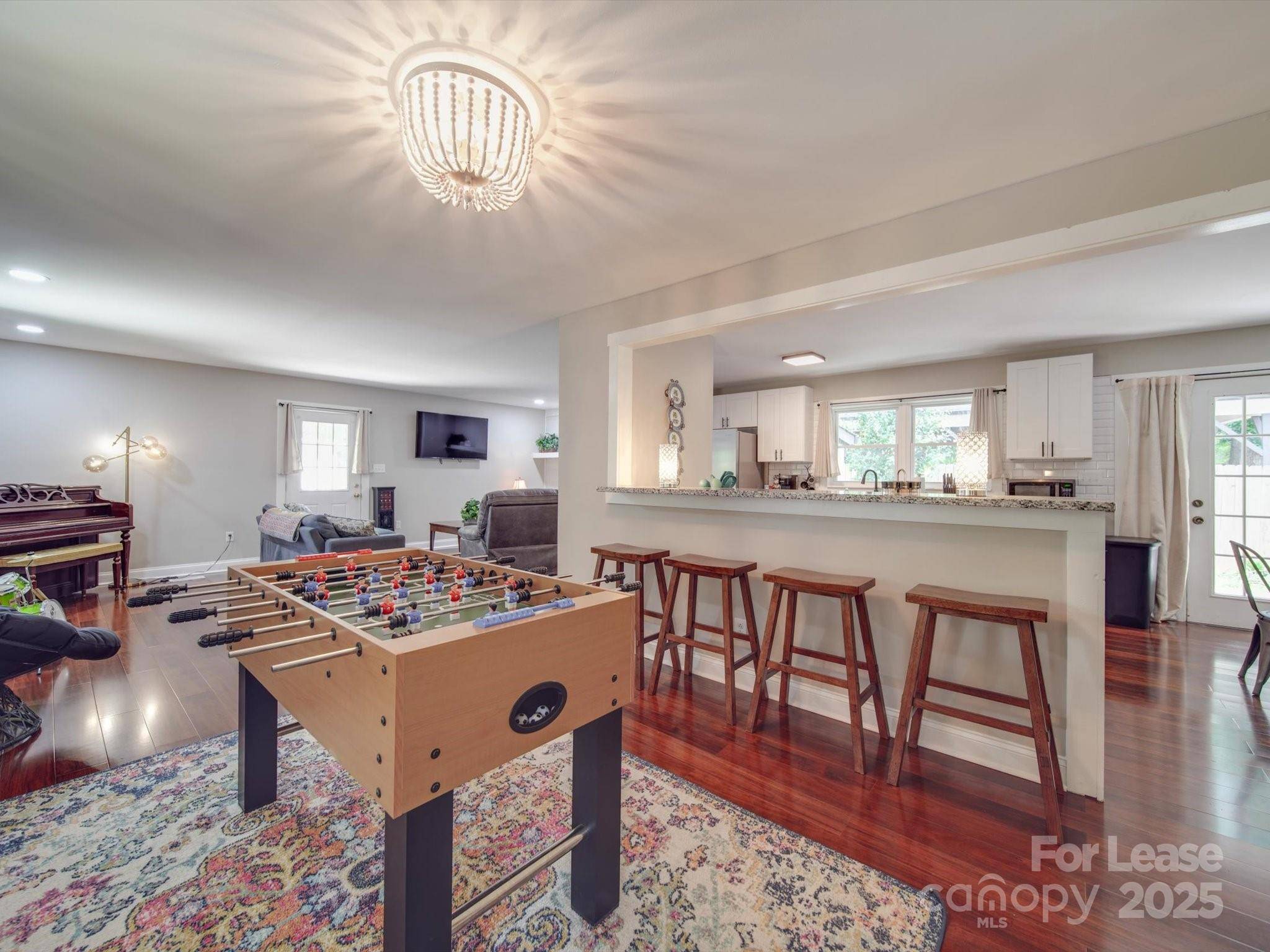 1510 Lynhurst DR, Gastonia, NC 28054