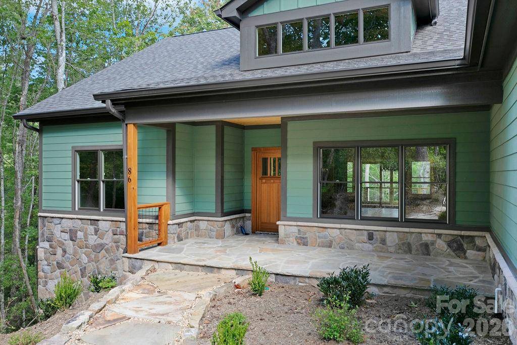 86 Isuhdavga CT, Brevard, NC 28712