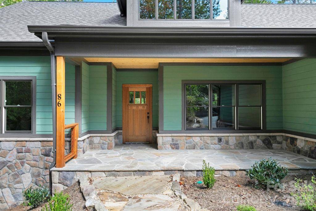 86 Isuhdavga CT, Brevard, NC 28712