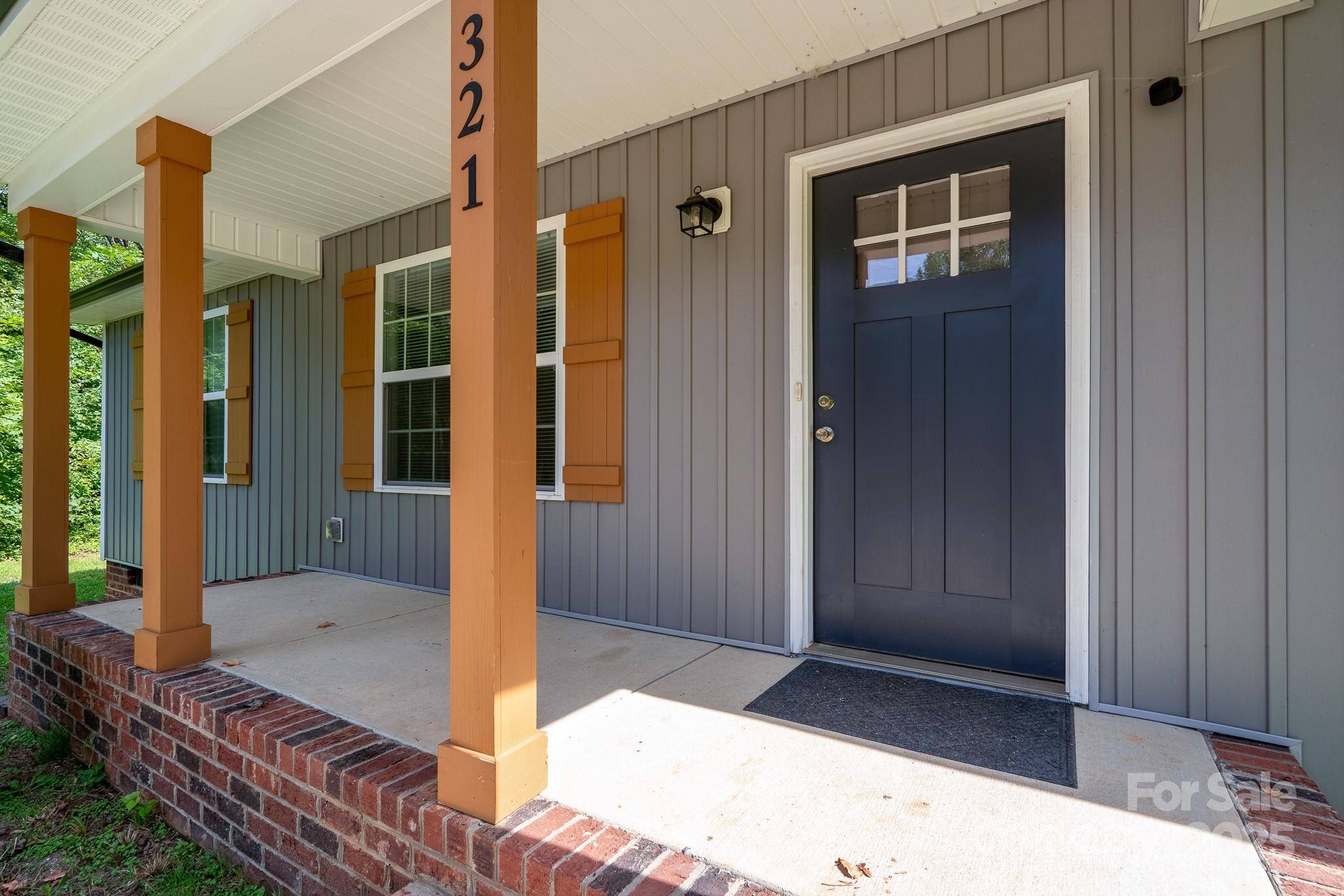 321 E Torbush DR, Salisbury, NC 28144