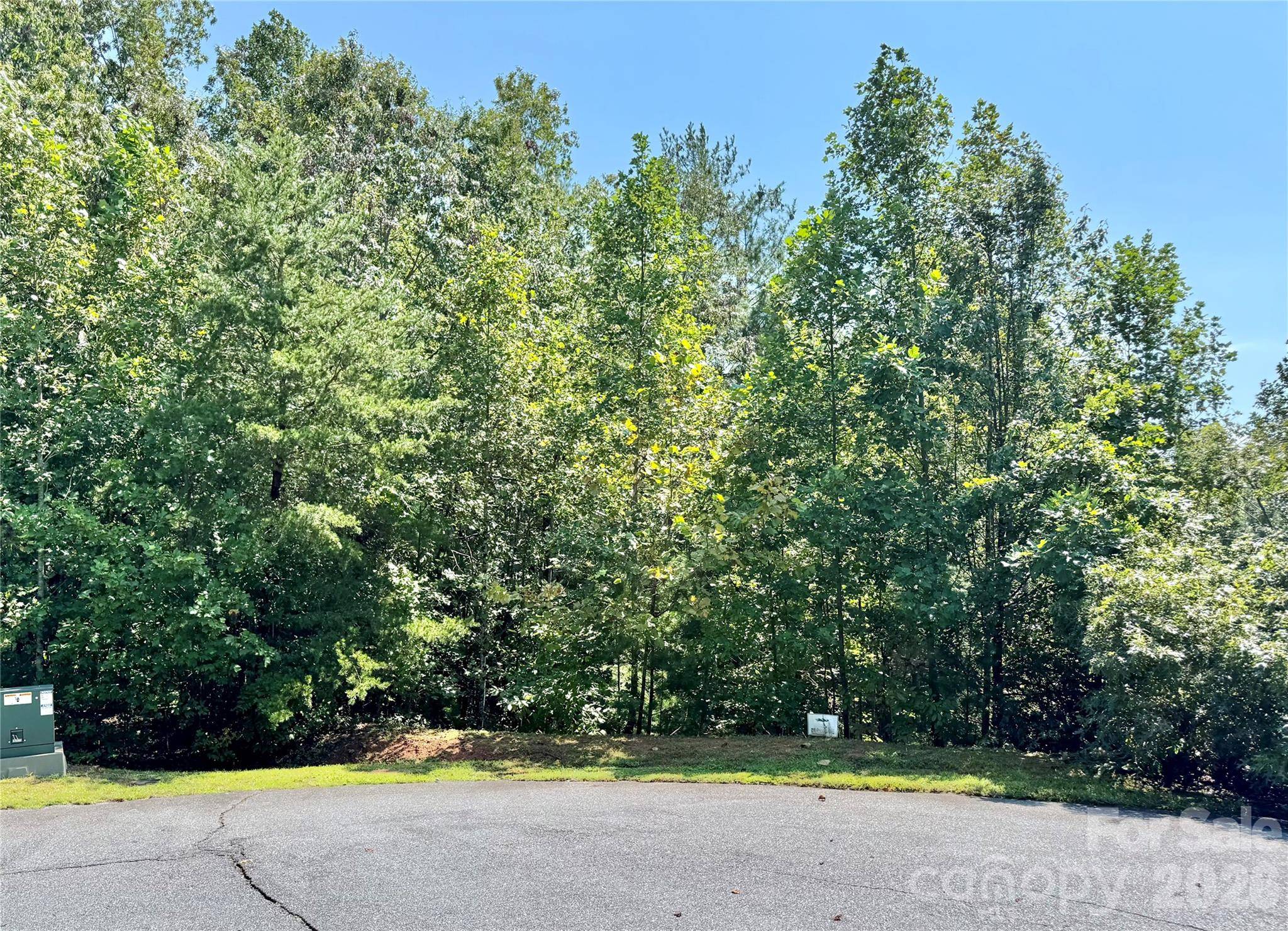 3.31 acres, Lot 37 Poplar Bluff DR SE #37, Lenoir, NC 28645