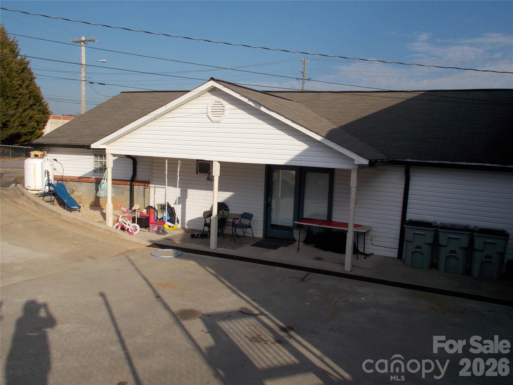 1317 &1319 Main ST NW, Lenoir, NC 28645