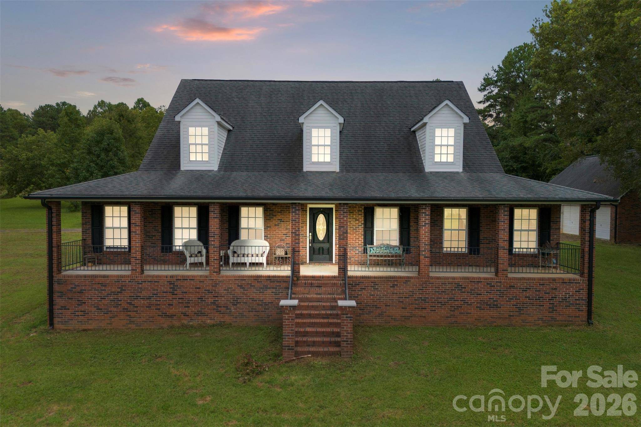 908 Ramseur RD, Bessemer City, NC 28016