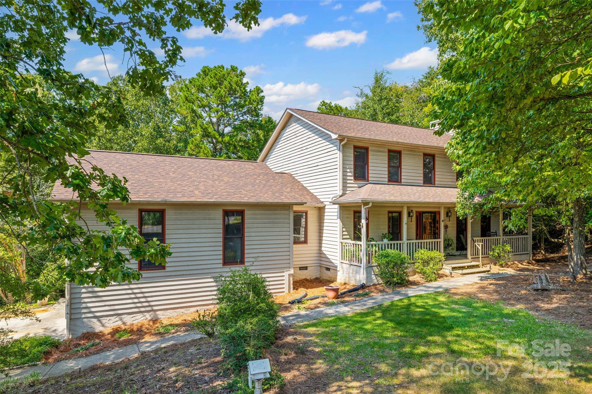 25011 Club View DR, Tega Cay, SC 29708