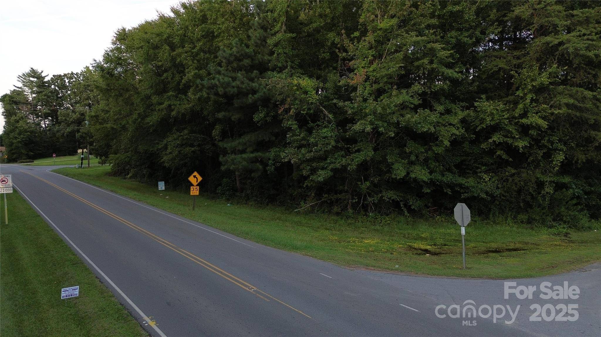 000 Hickory Grove RD, Mount Holly, NC 28120