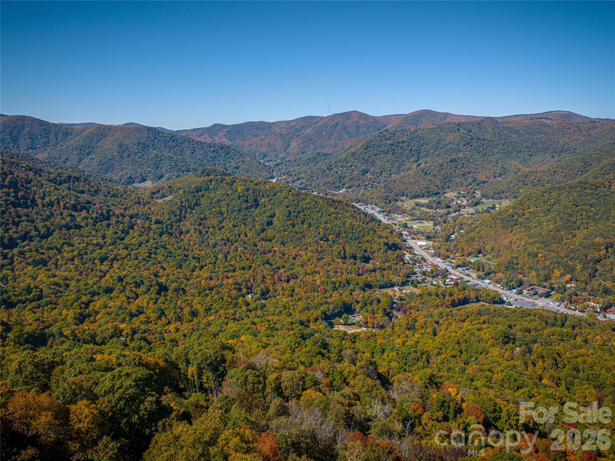 40 & 41 Falcon Crest LOOP, Maggie Valley, NC 28751