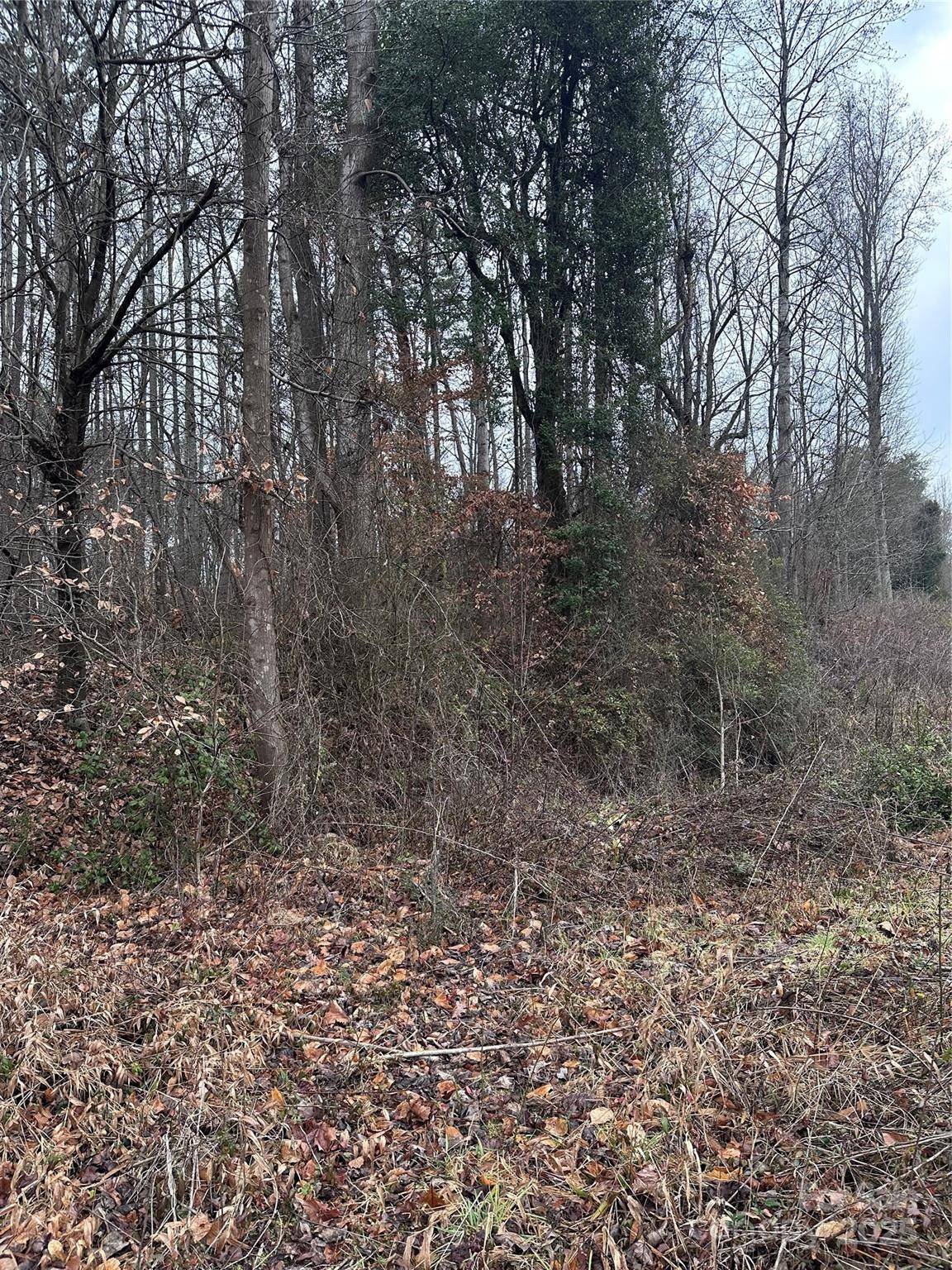 000 S State ST, Yadkinville, NC 27055