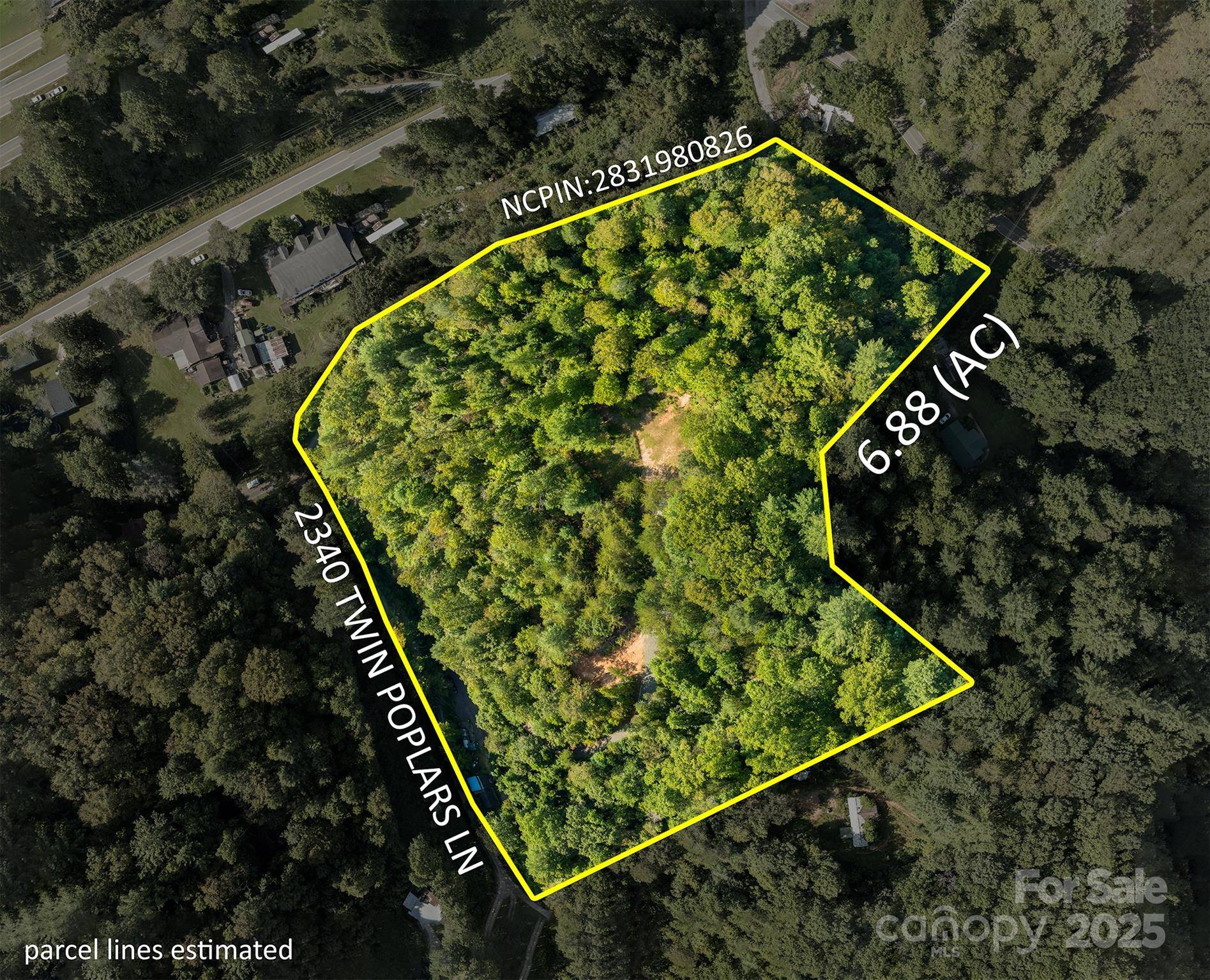2340 Twin Poplars LN, Lenoir, NC 28645