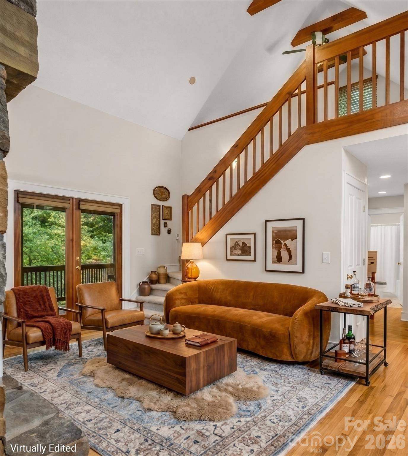 142 Winterview TRL, Hendersonville, NC 28739