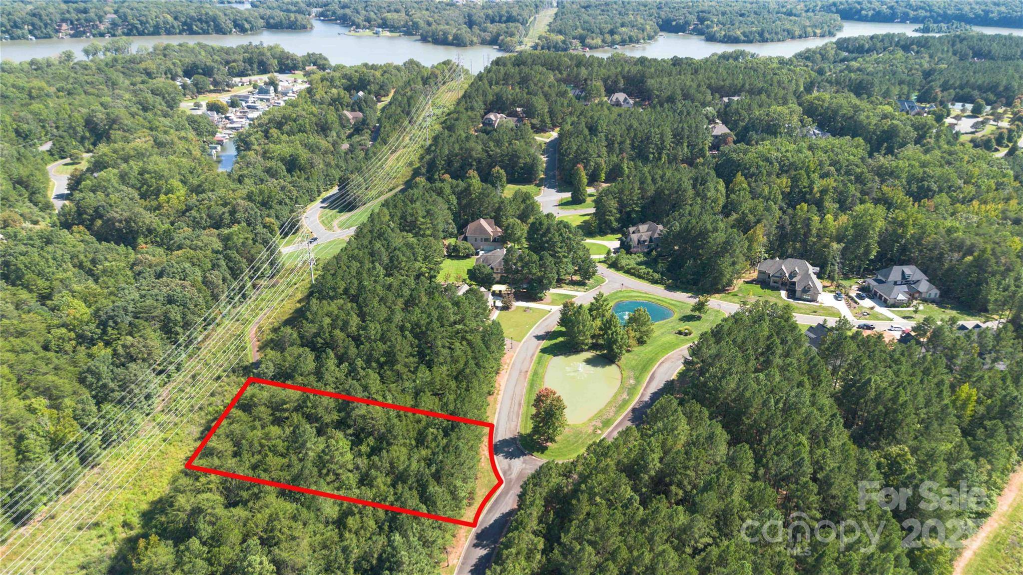 2112 Wood Clough CT, Belmont, NC 28012