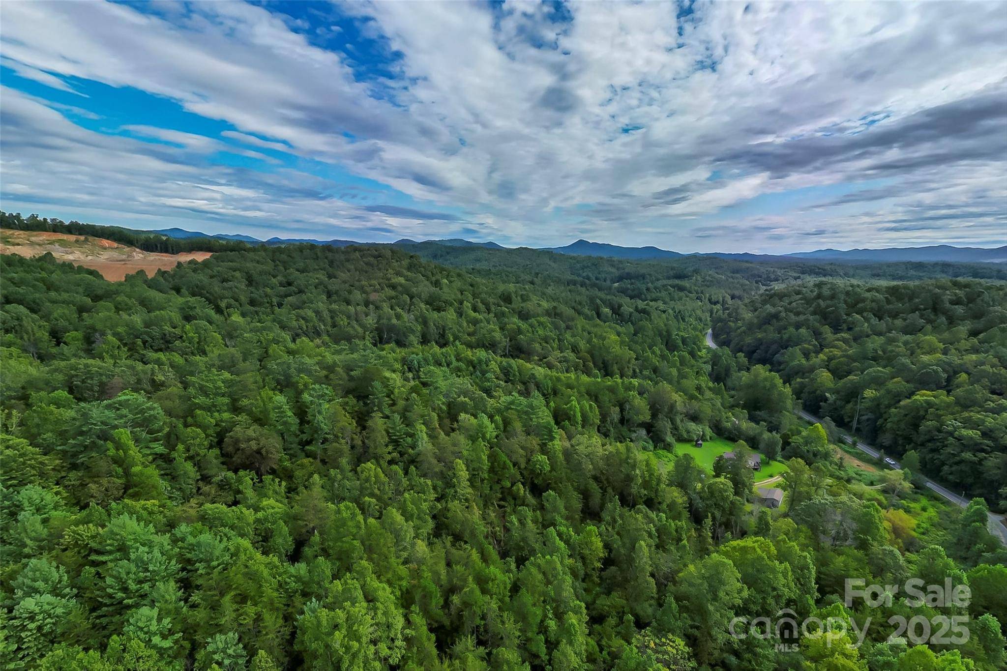 2636 Cheraw RD, Lenoir, NC 28645
