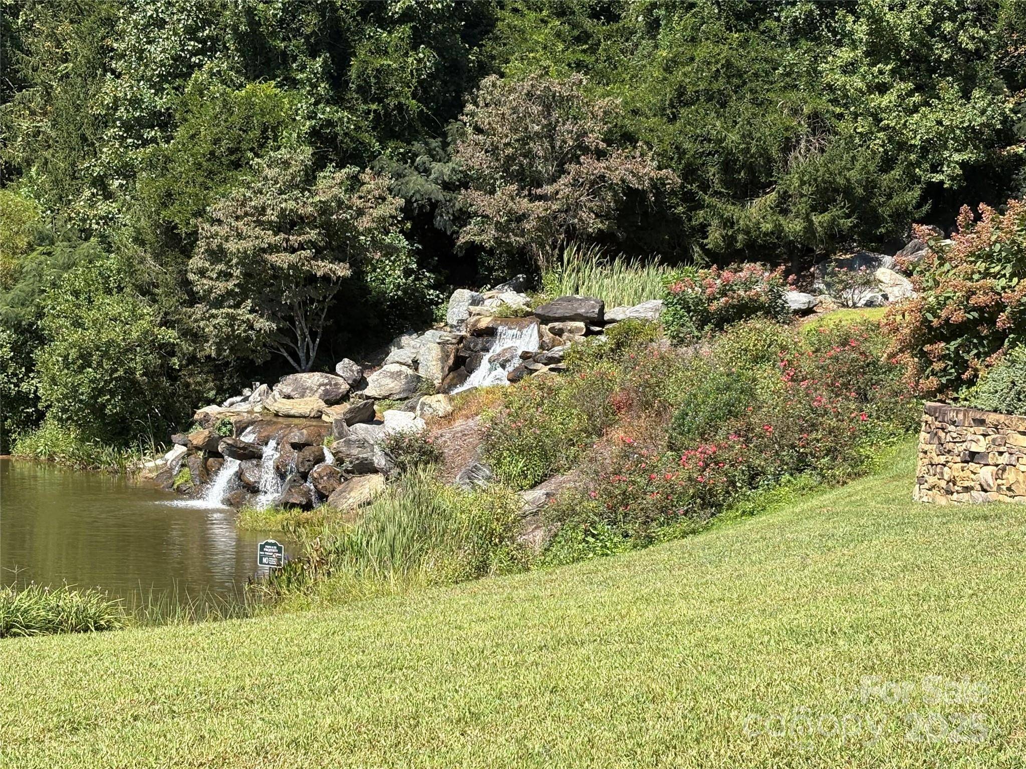 000 National Forest DR, Lenoir, NC 28645