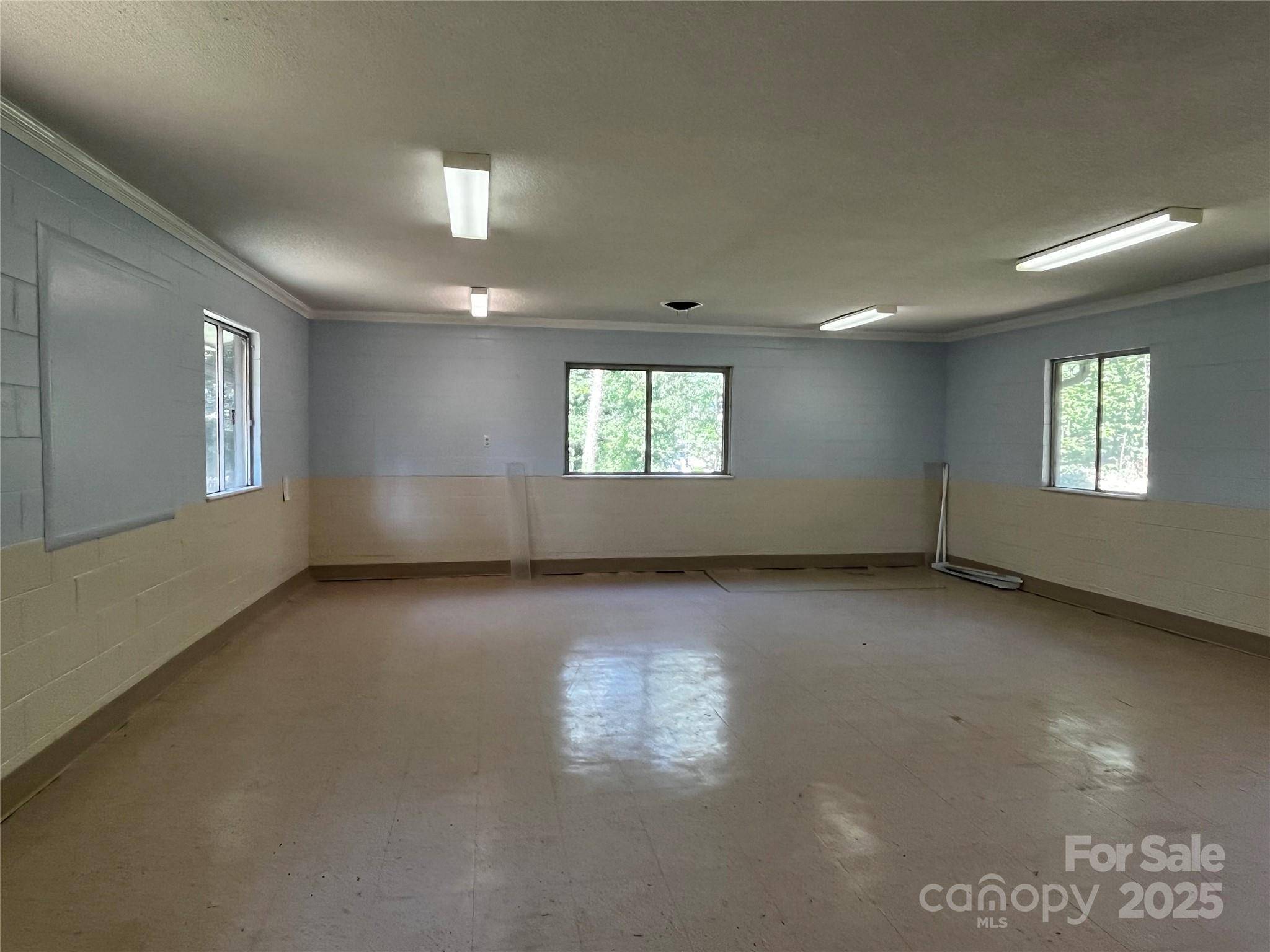 925 NE 5th ST NE #15, Hickory, NC 28601
