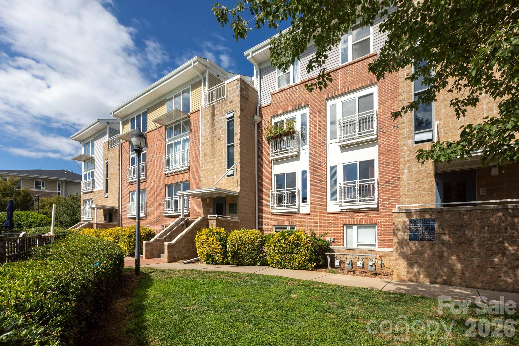 3959 Picasso CT, Charlotte, NC 28205