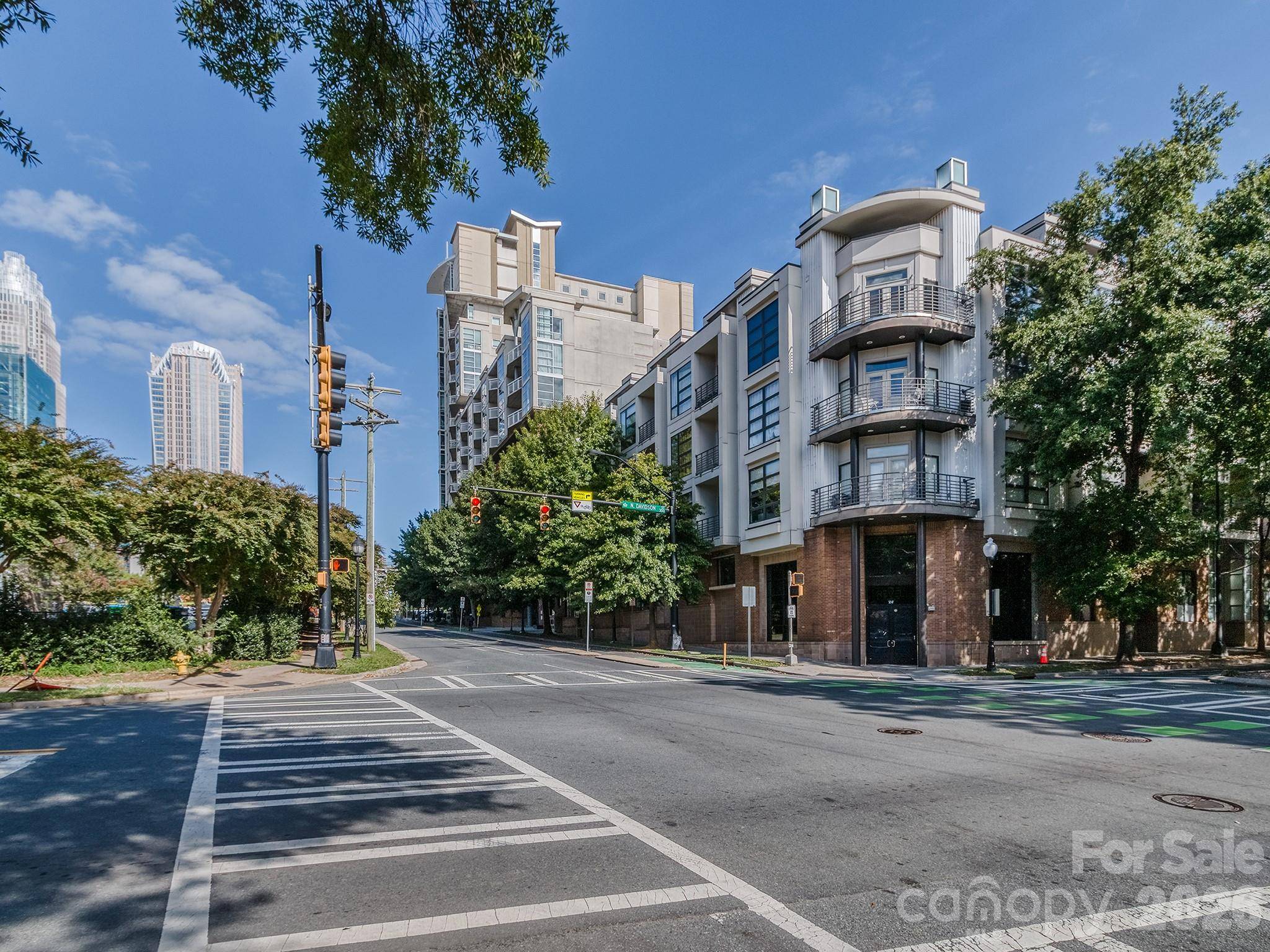 525 E Sixth ST #407, Charlotte, NC 28202