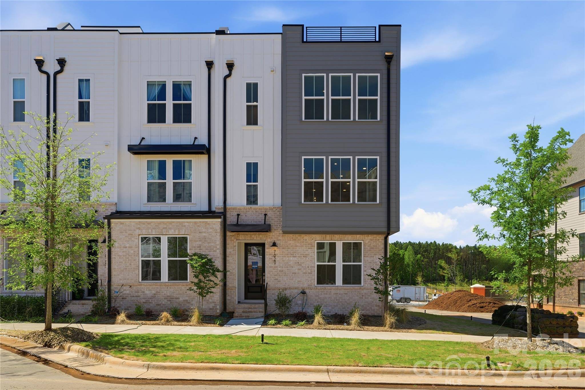 7029 Westrow AVE, Charlotte, NC 28278