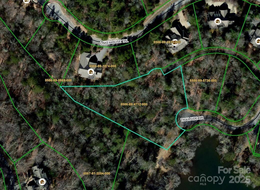 L12R Trailside CT, Brevard, NC 28712