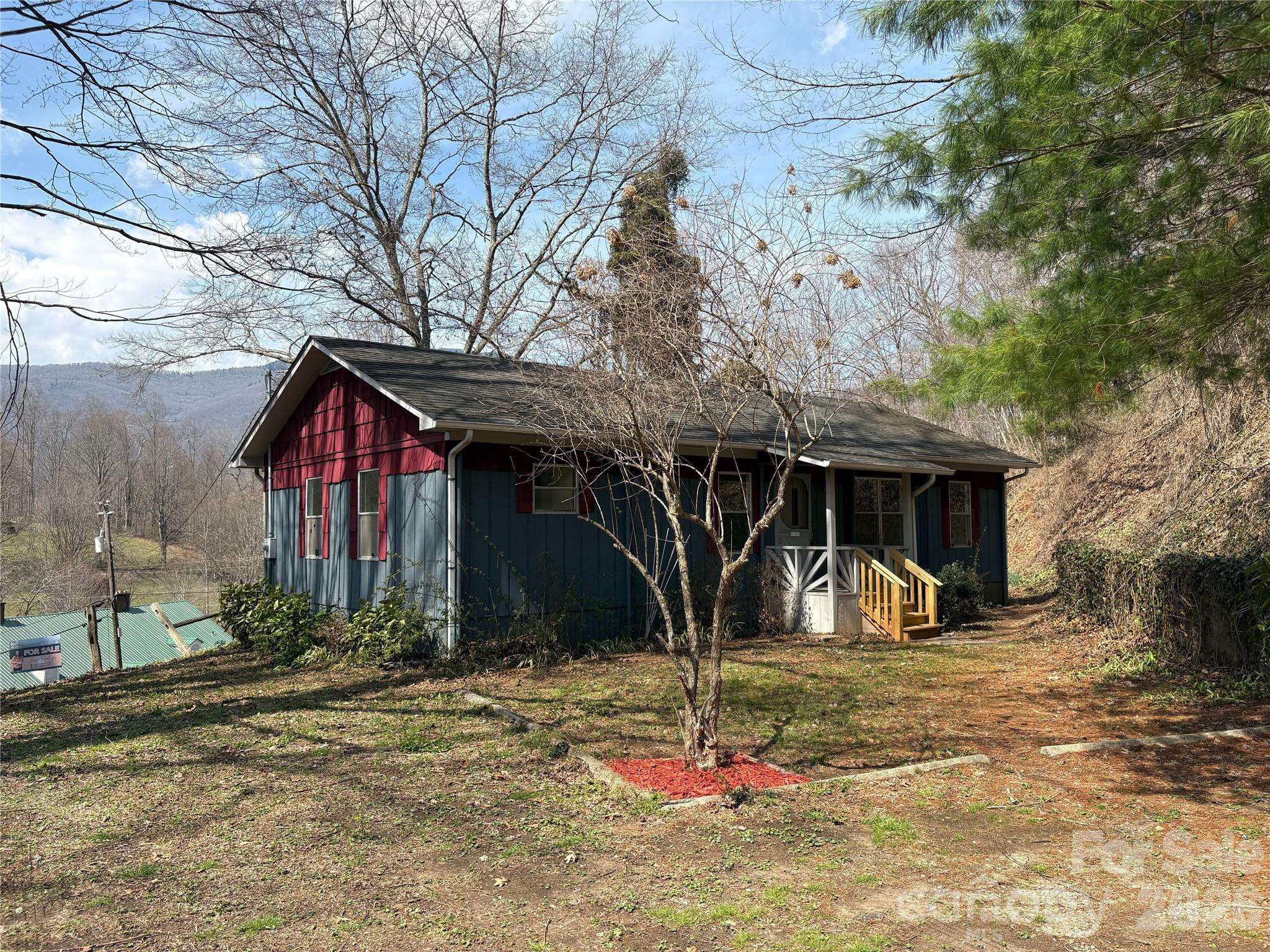 67 Quartz LN, Balsam, NC 28707