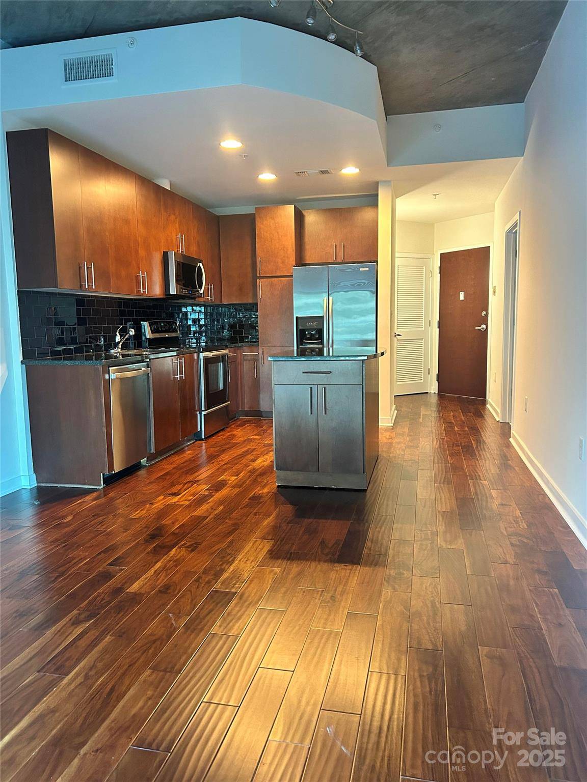 210 N Church ST #1105, Charlotte, NC 28202