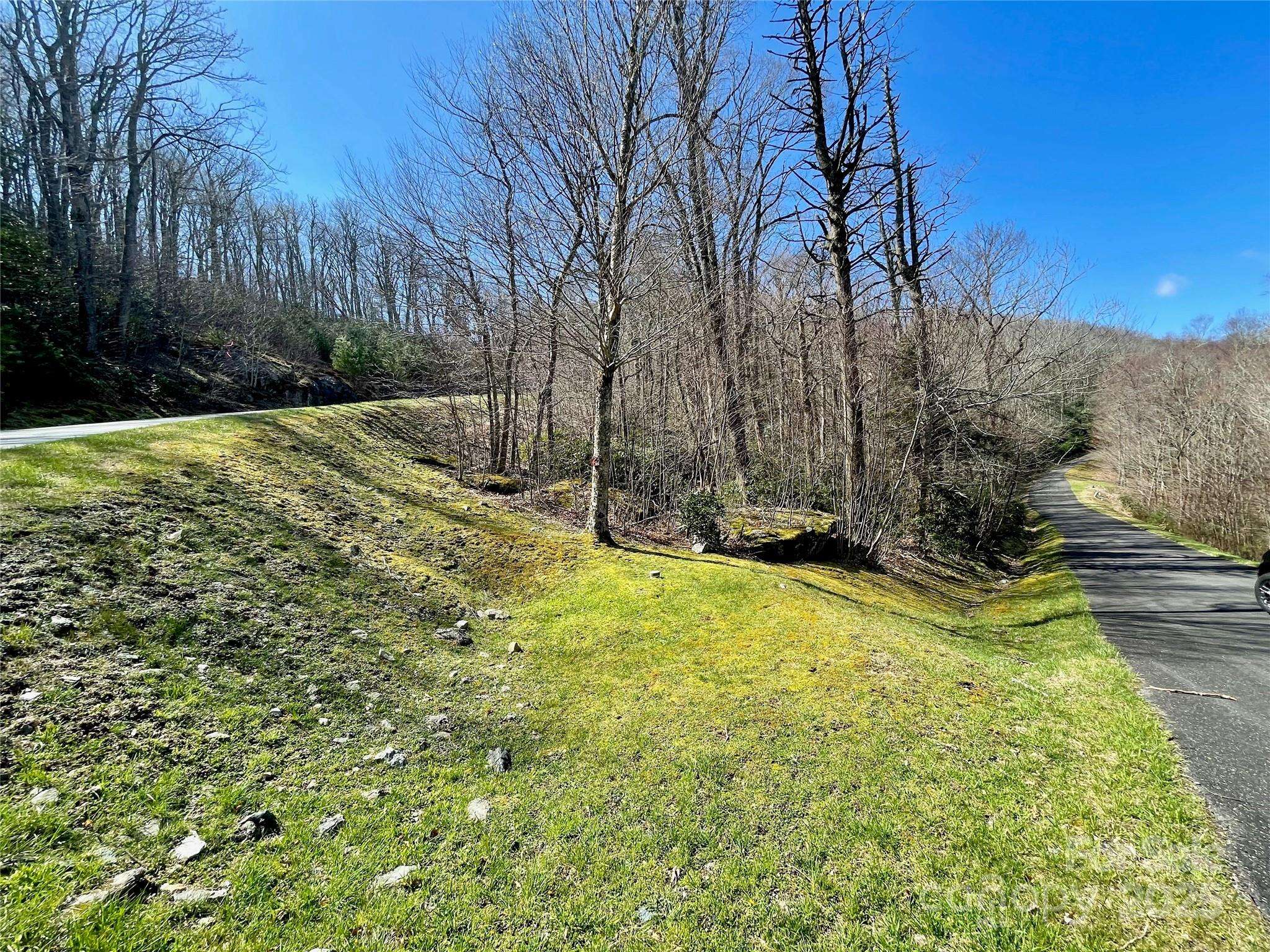125 Stoneledge LN #125, Blowing Rock, NC 28605