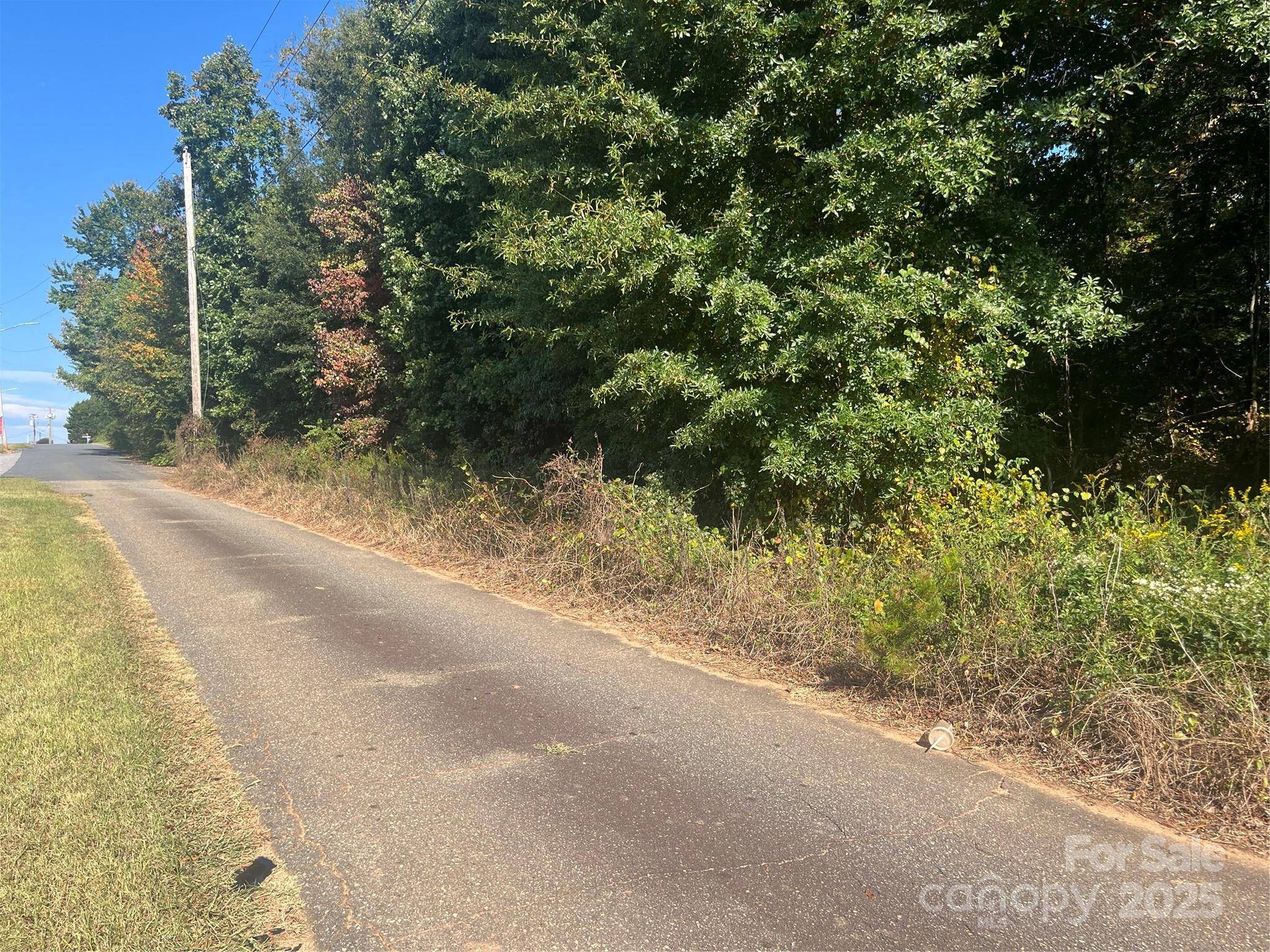 205 Craftsman DR, Morganton, NC 28655