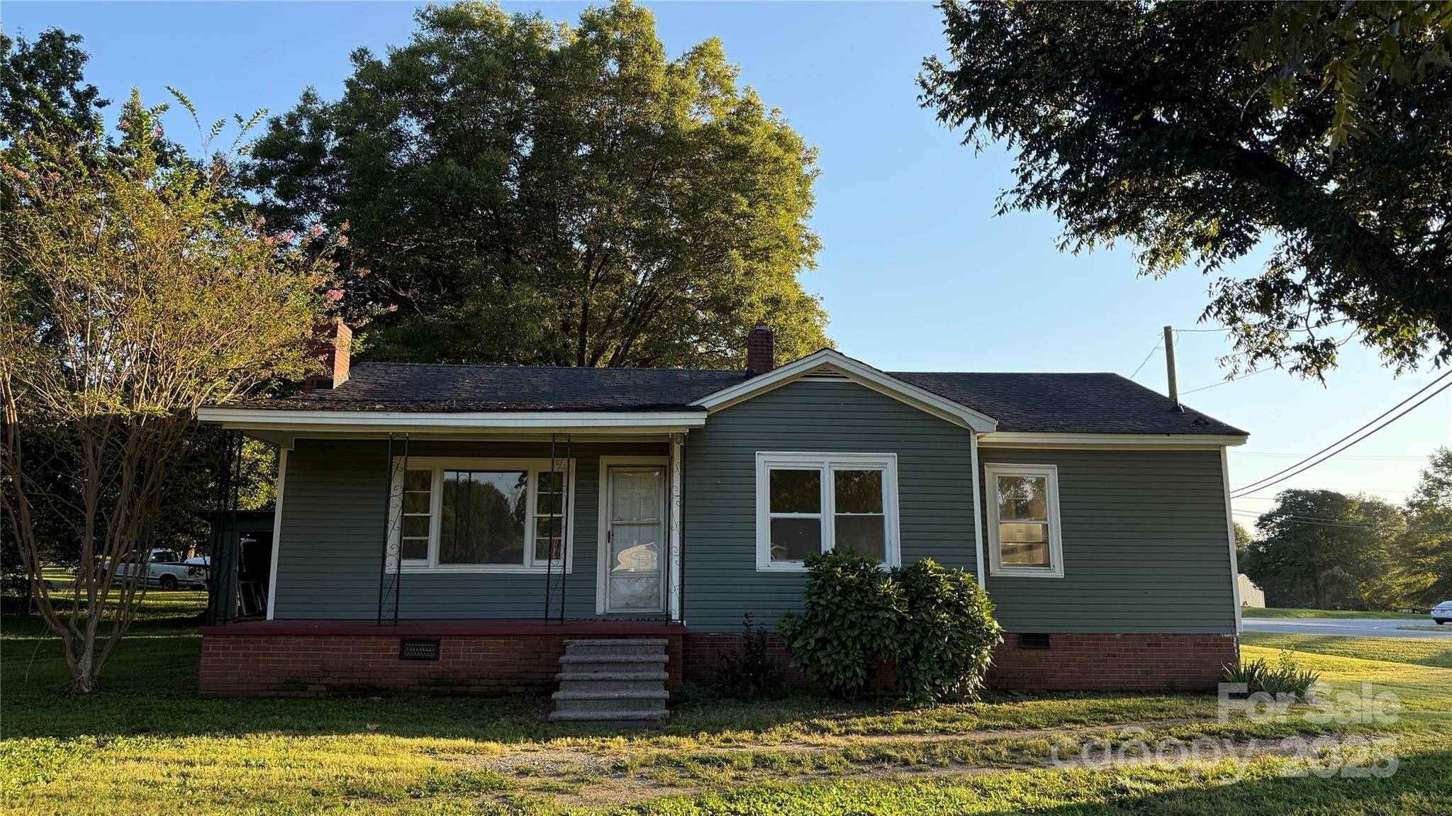 3839 W Dixon BLVD, Shelby, NC 28152