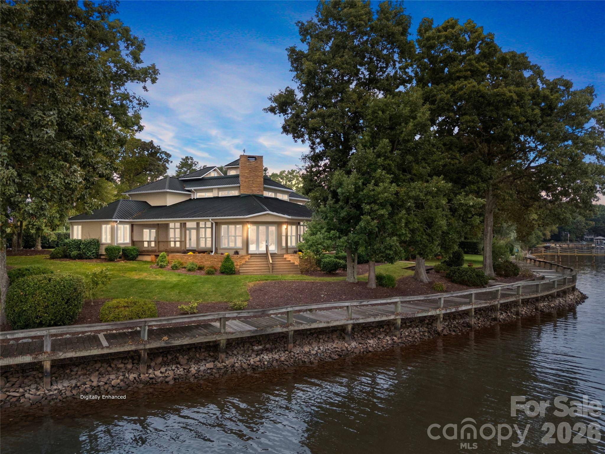 1890 Yacht Club DR, Denver, NC 28037