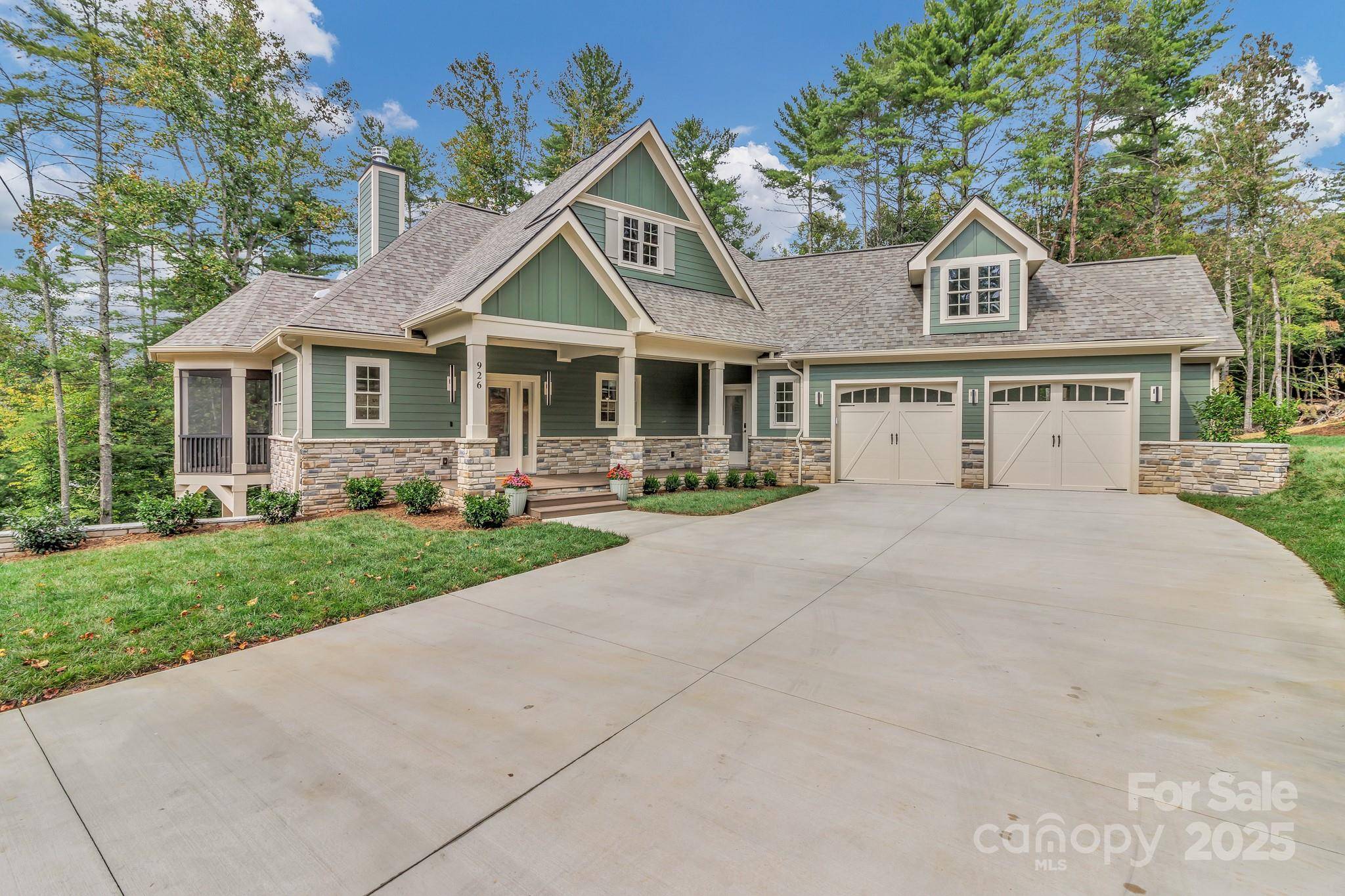 926 Settlers TRL, Mars Hill, NC 28754