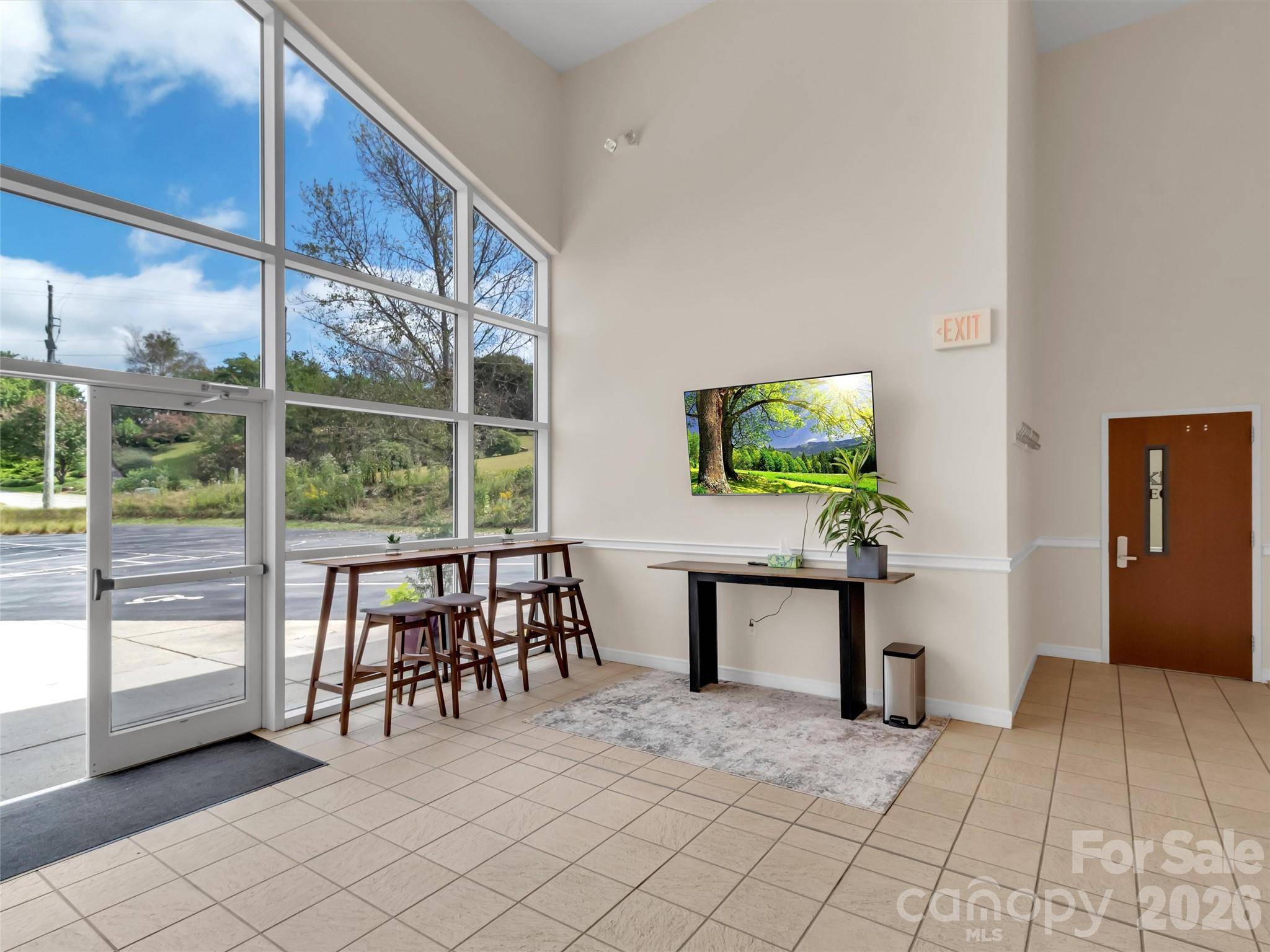 224 Barber Hill DR, Waynesville, NC 28786