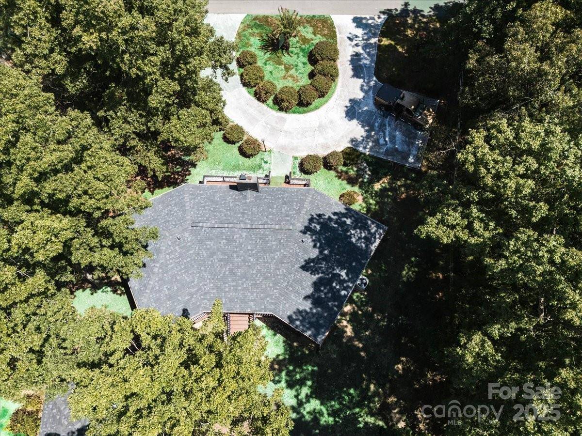 200 Lakeview RD, Albemarle, NC 28001