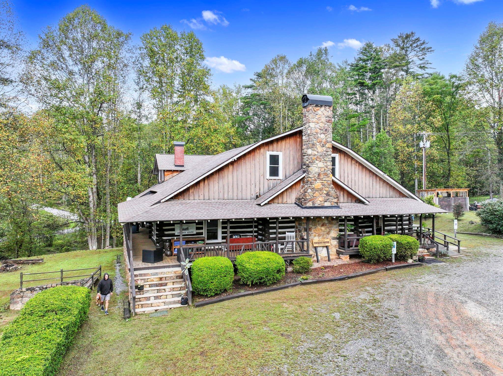 1196 N Country Club RD, Brevard, NC 28712