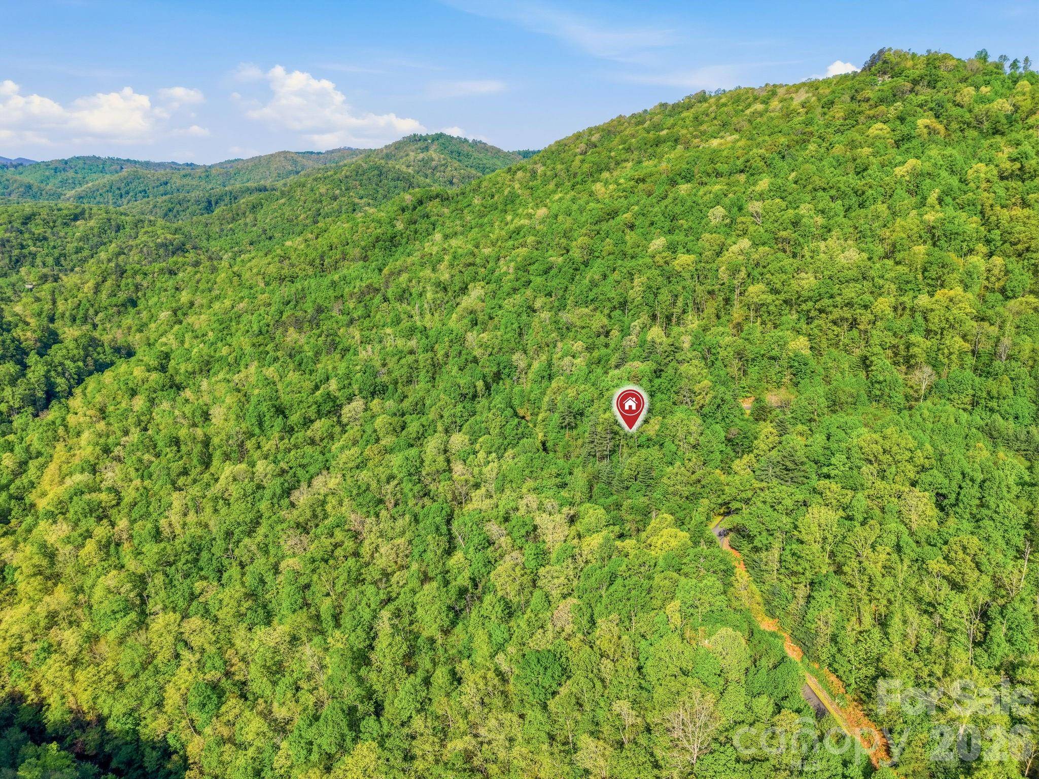 31 Waterdance DR, Cullowhee, NC 28723