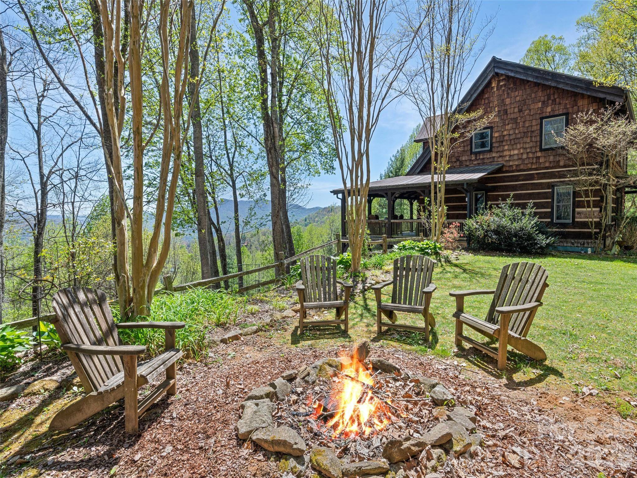 234 Historic Oak TRL, Waynesville, NC 28785