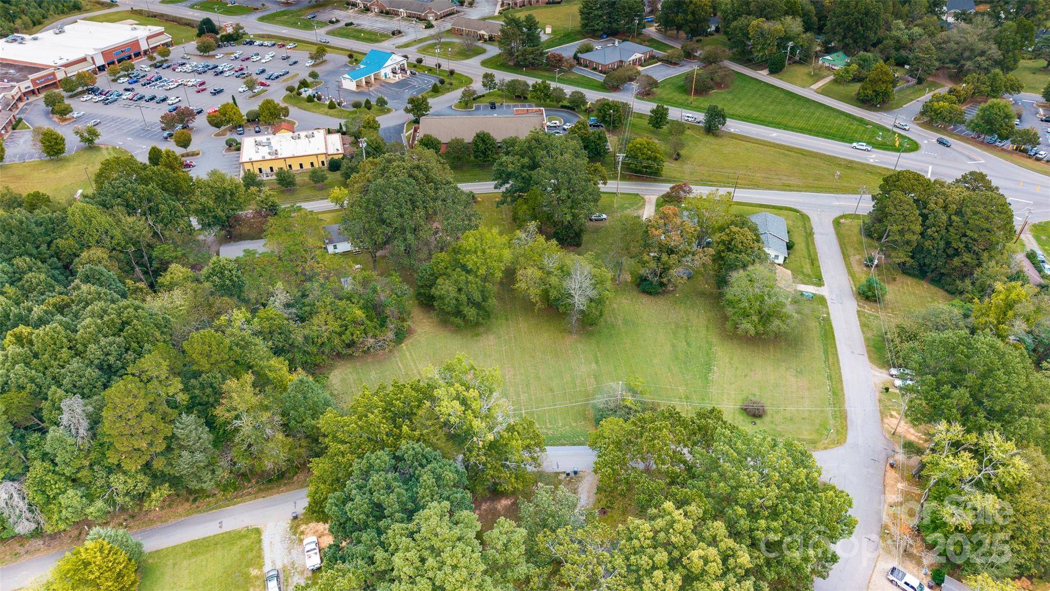 1611 Old Wilkesboro RD, Statesville, NC 28625