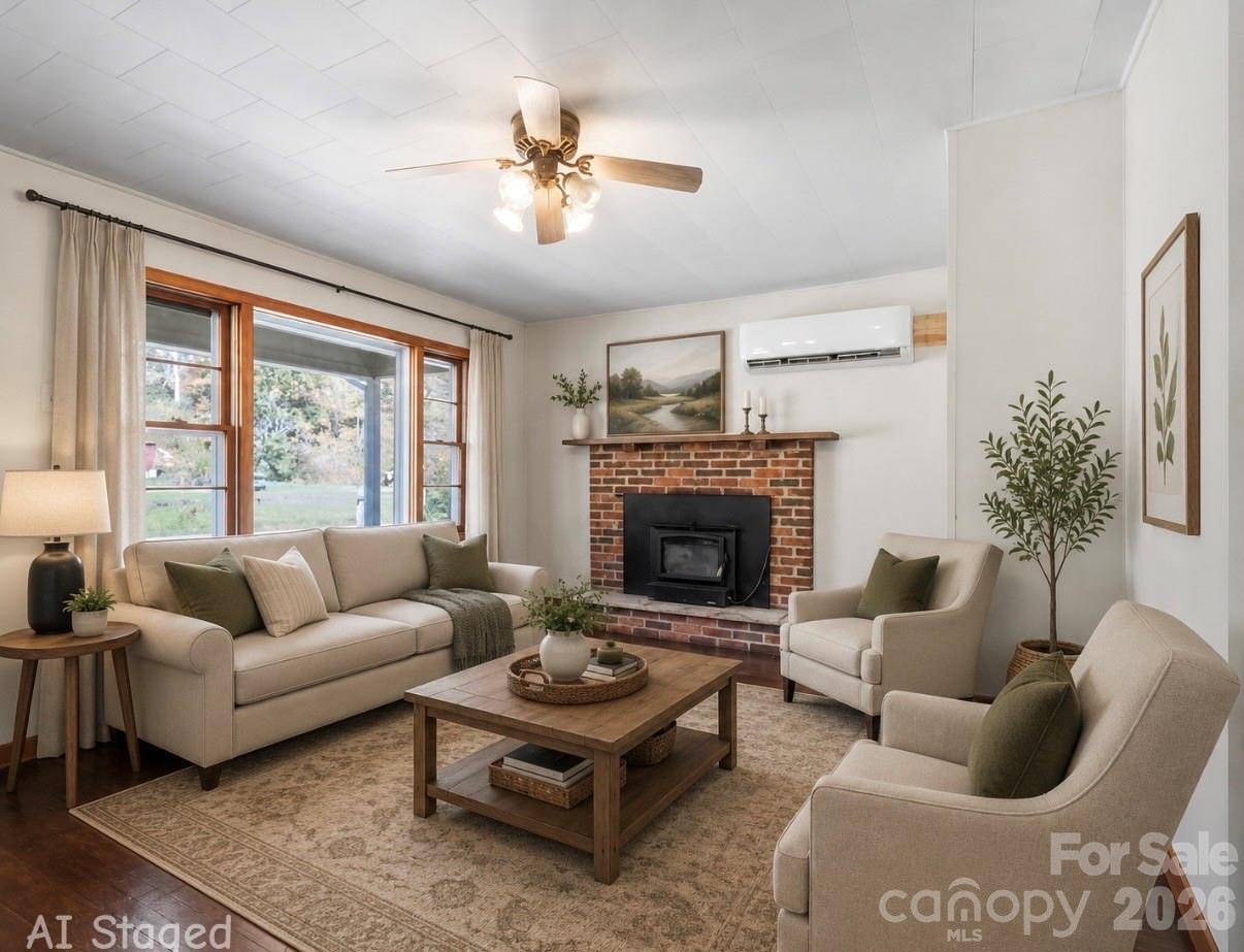 689 Bald Mountain RD, Burnsville, NC 28714