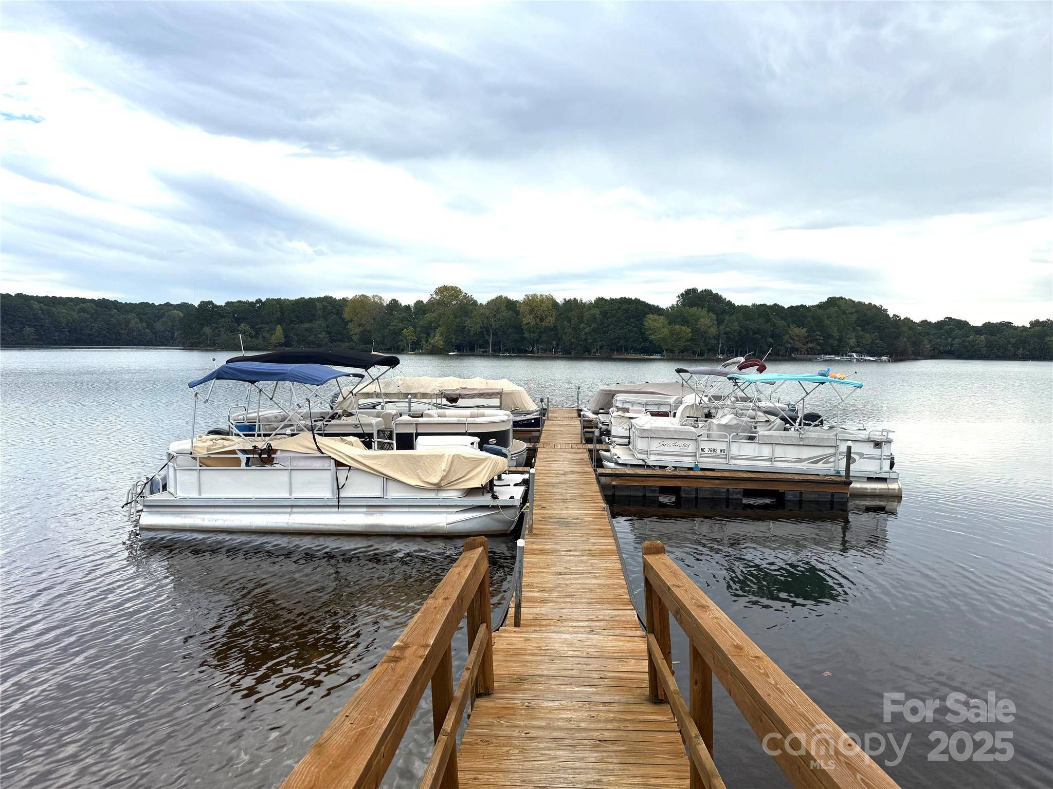 930 Jetton ST #20, Davidson, NC 28036