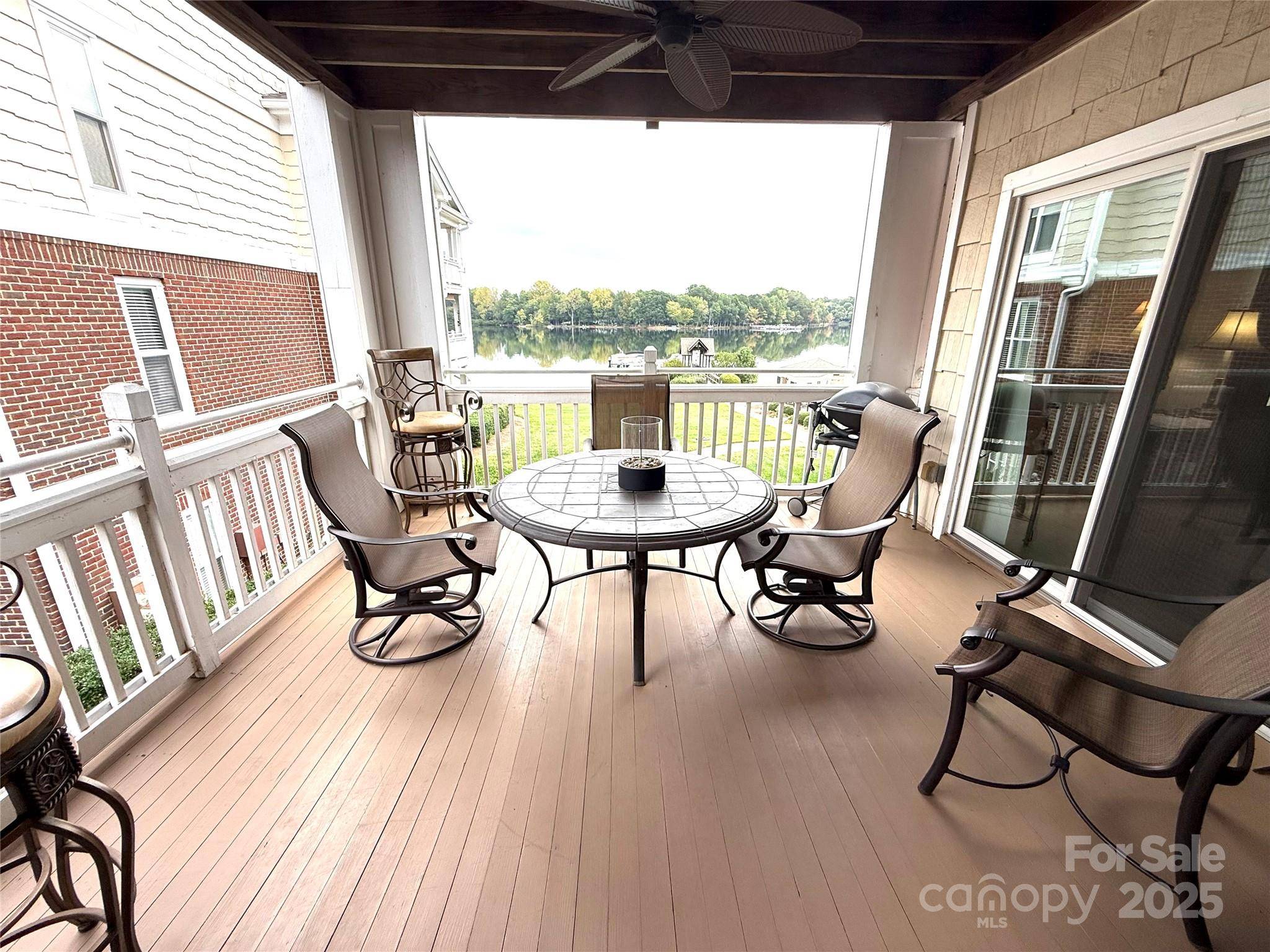 930 Jetton ST #20, Davidson, NC 28036