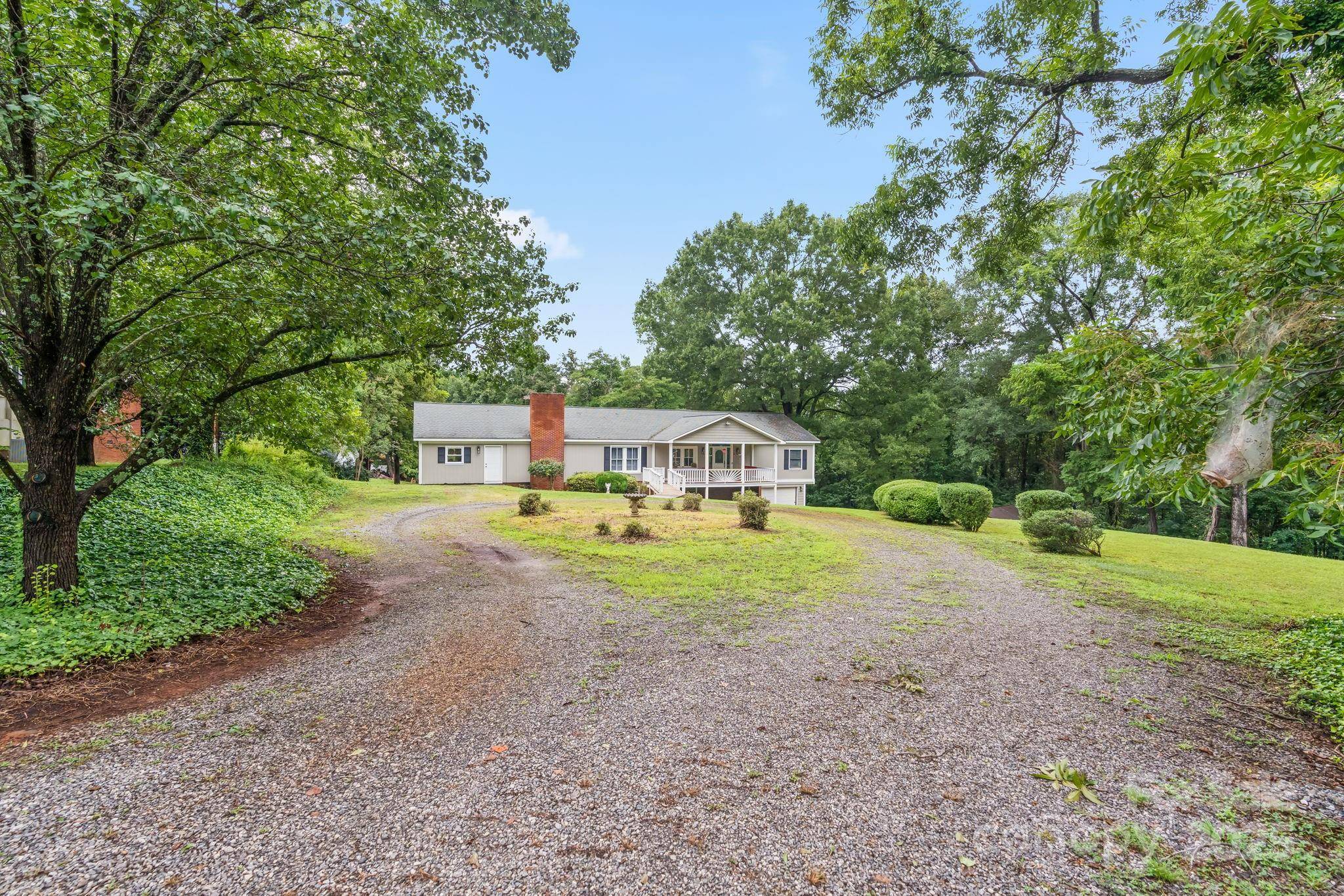 156 Brooks ST, Troutman, NC 28166