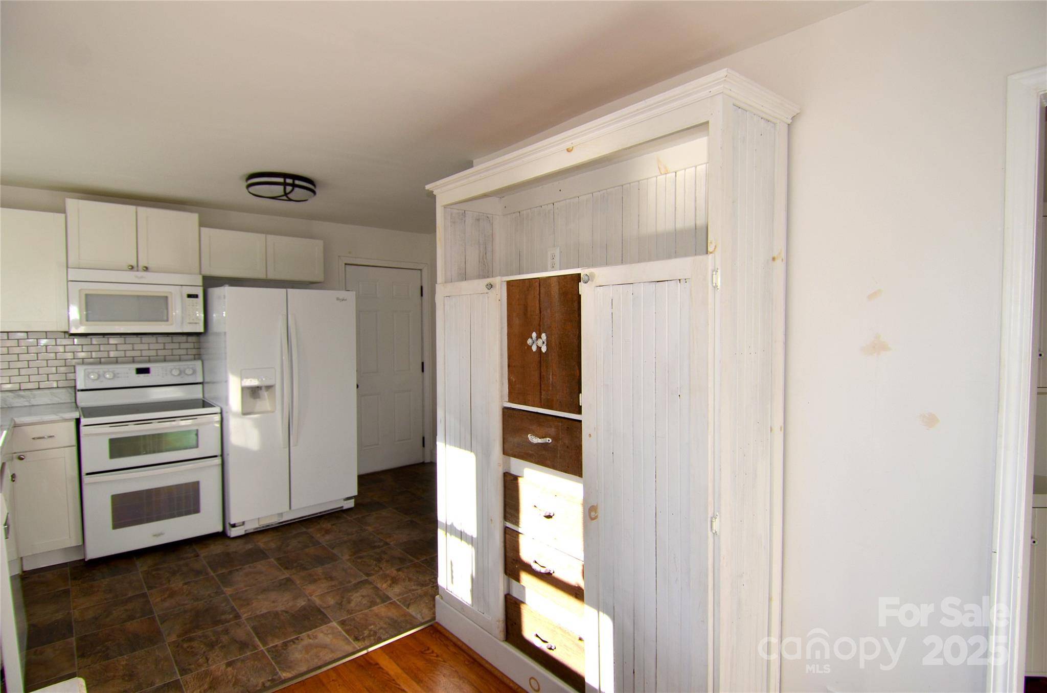 231 Stroud ST, Marion, NC 28752
