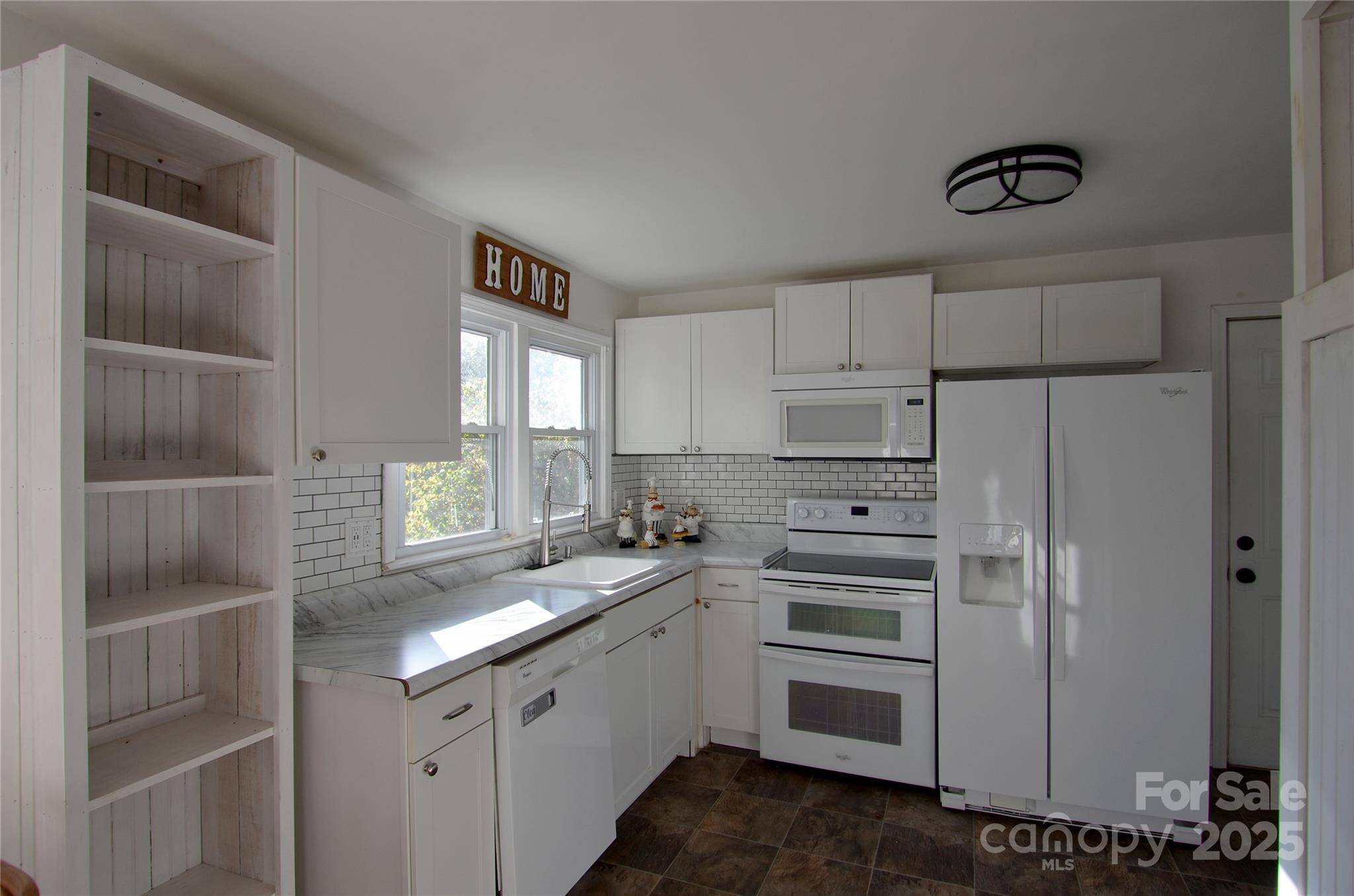 231 Stroud ST, Marion, NC 28752