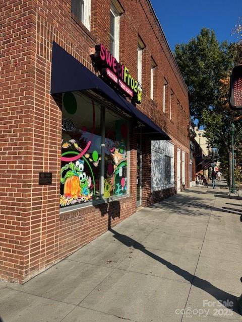 201 N Main ST, Hendersonville, NC 28739