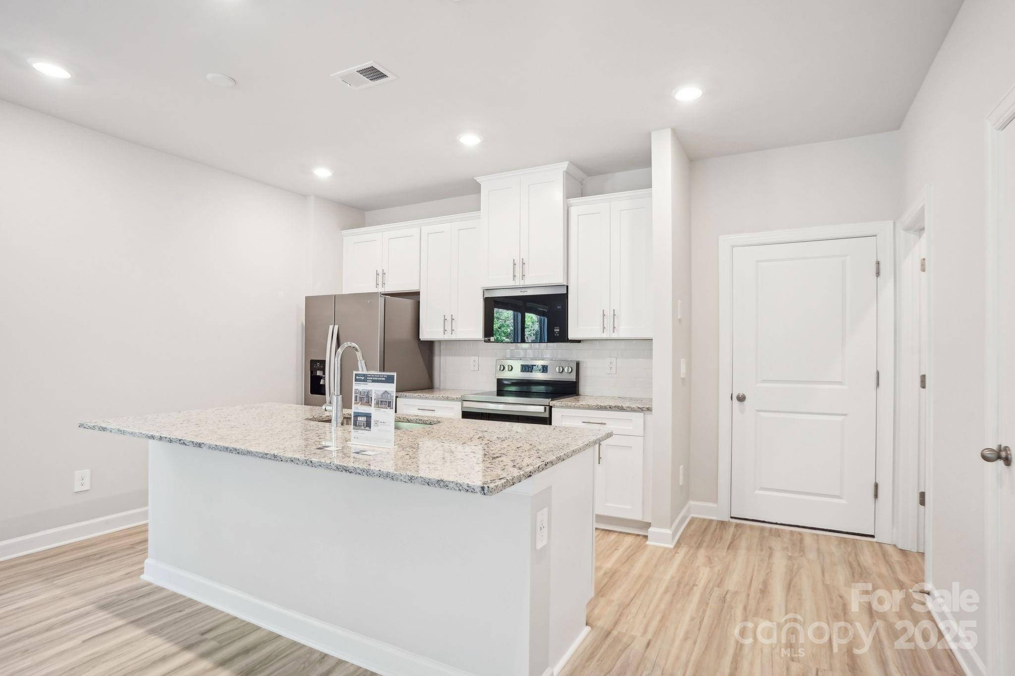 105 Ciara PL #E, Mooresville, NC 28115