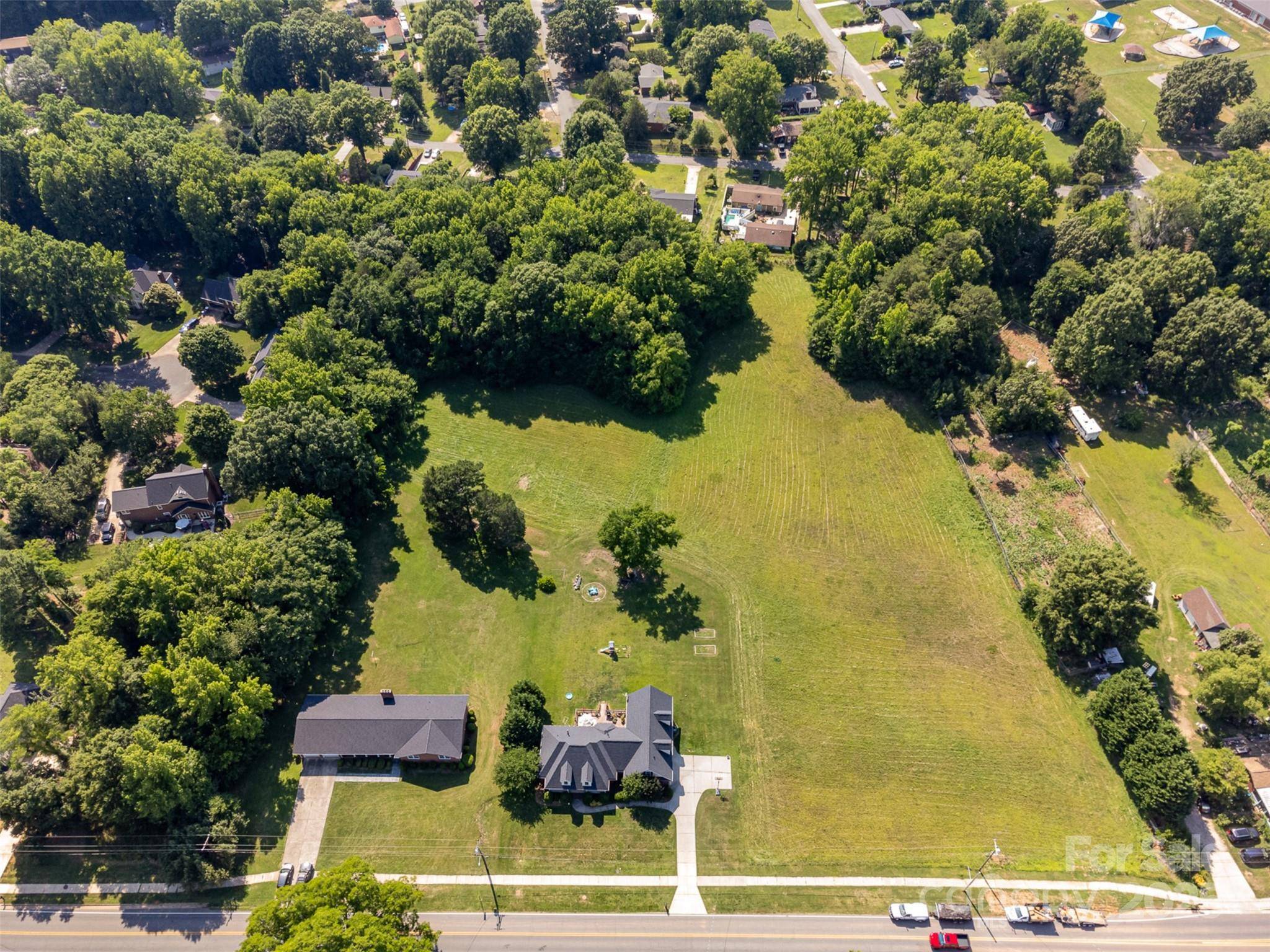 1410 Oakwood AVE, Kannapolis, NC 28081