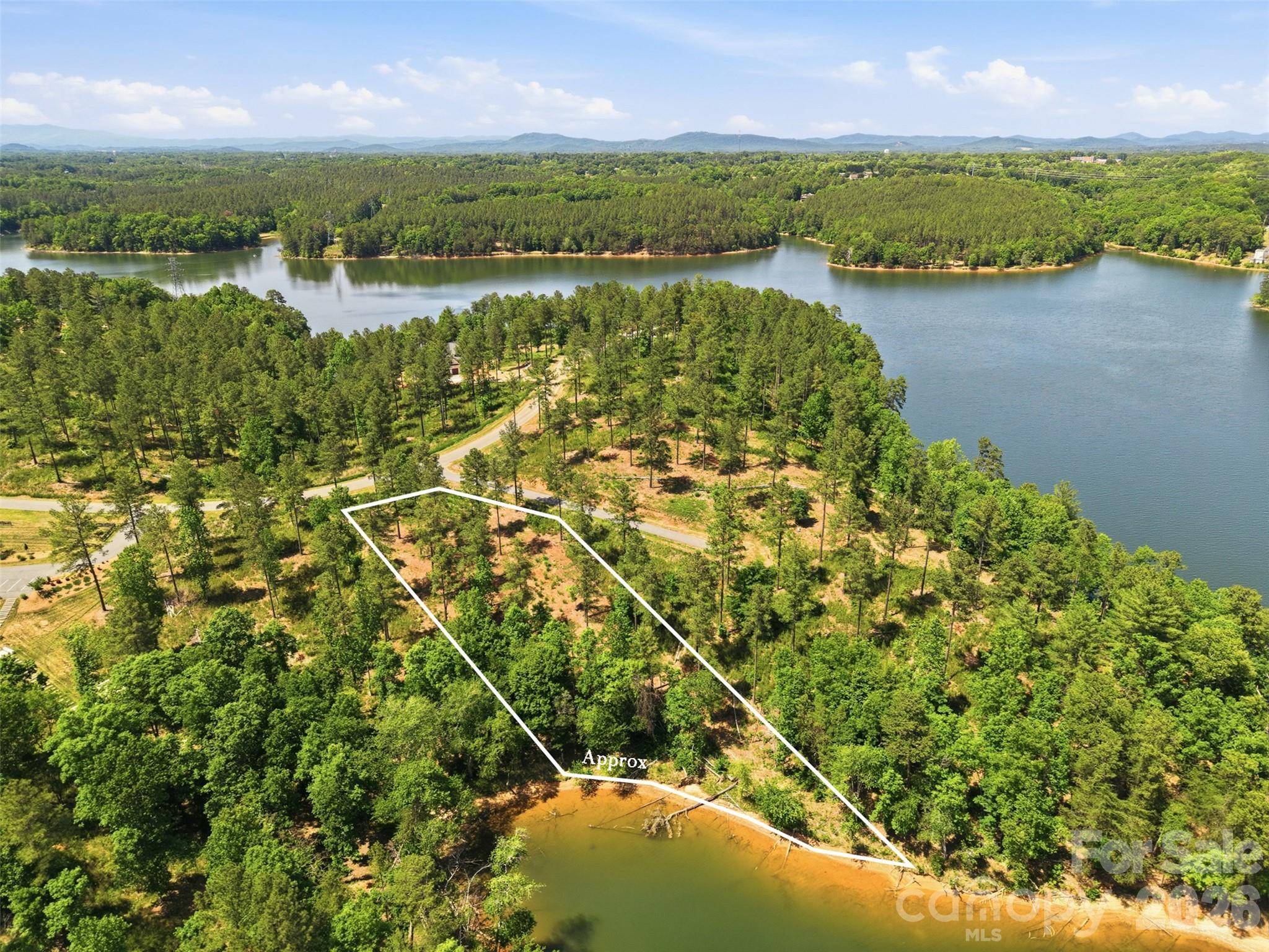 2948 Jumping RUN #88, Connelly Springs, NC 28612