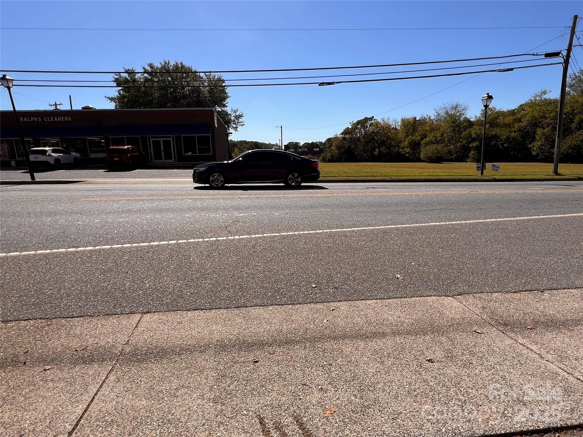 401 1st ST W #1-7, Conover, NC 28613