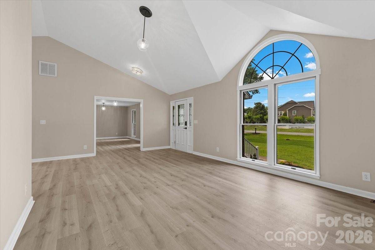 5916 Cashion RD, Huntersville, NC 28078