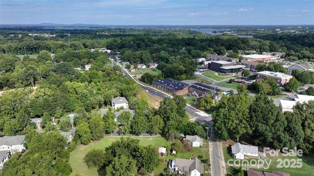 19623 Oak ST, Cornelius, NC 28031