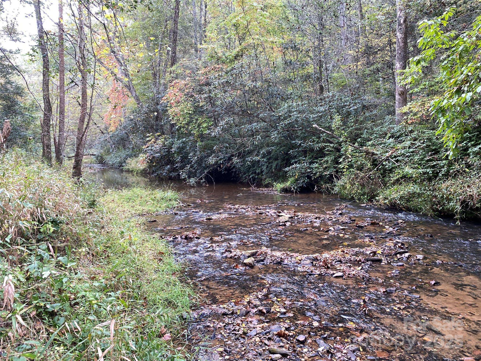 860 Redwood DR, Marion, NC 28752